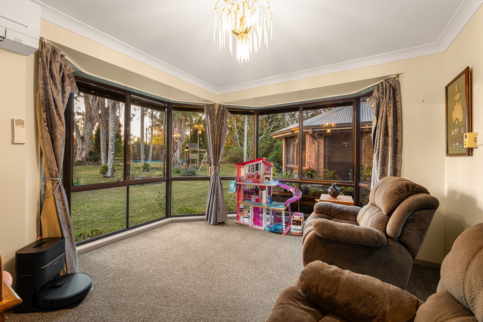 28 Lakeside Terrace — photo 9 of 30