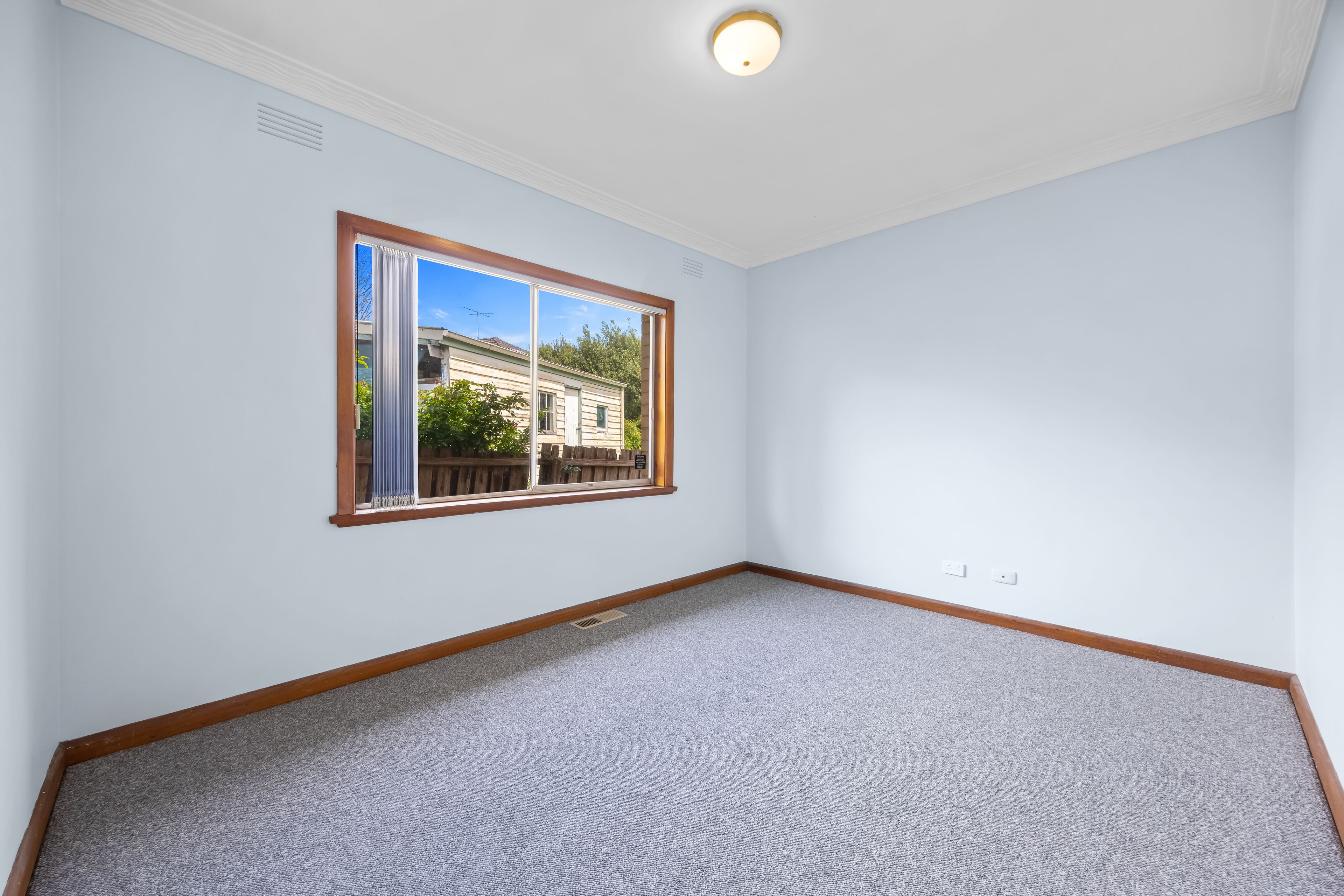 1 Ainley Street — photo 8 of 10