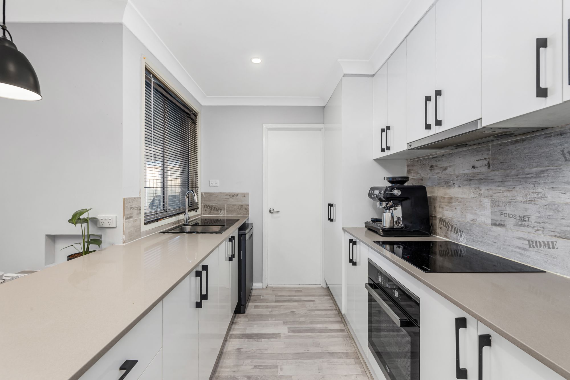 9 Tinarra Crescent, Erskine Park, NSW 2759