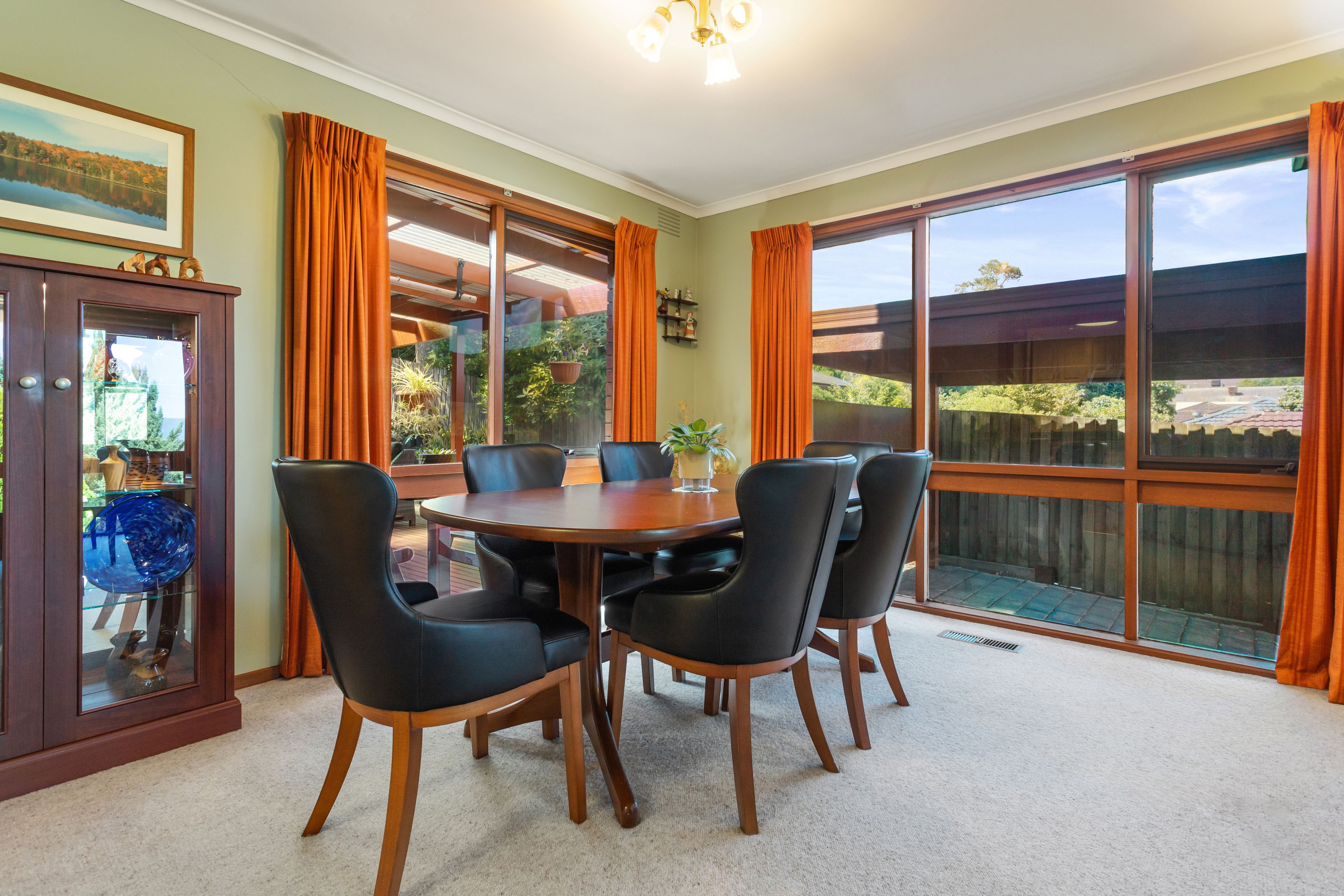 35 Old Kent Road, Mooroolbark, VIC 3138 Sold House Ray White