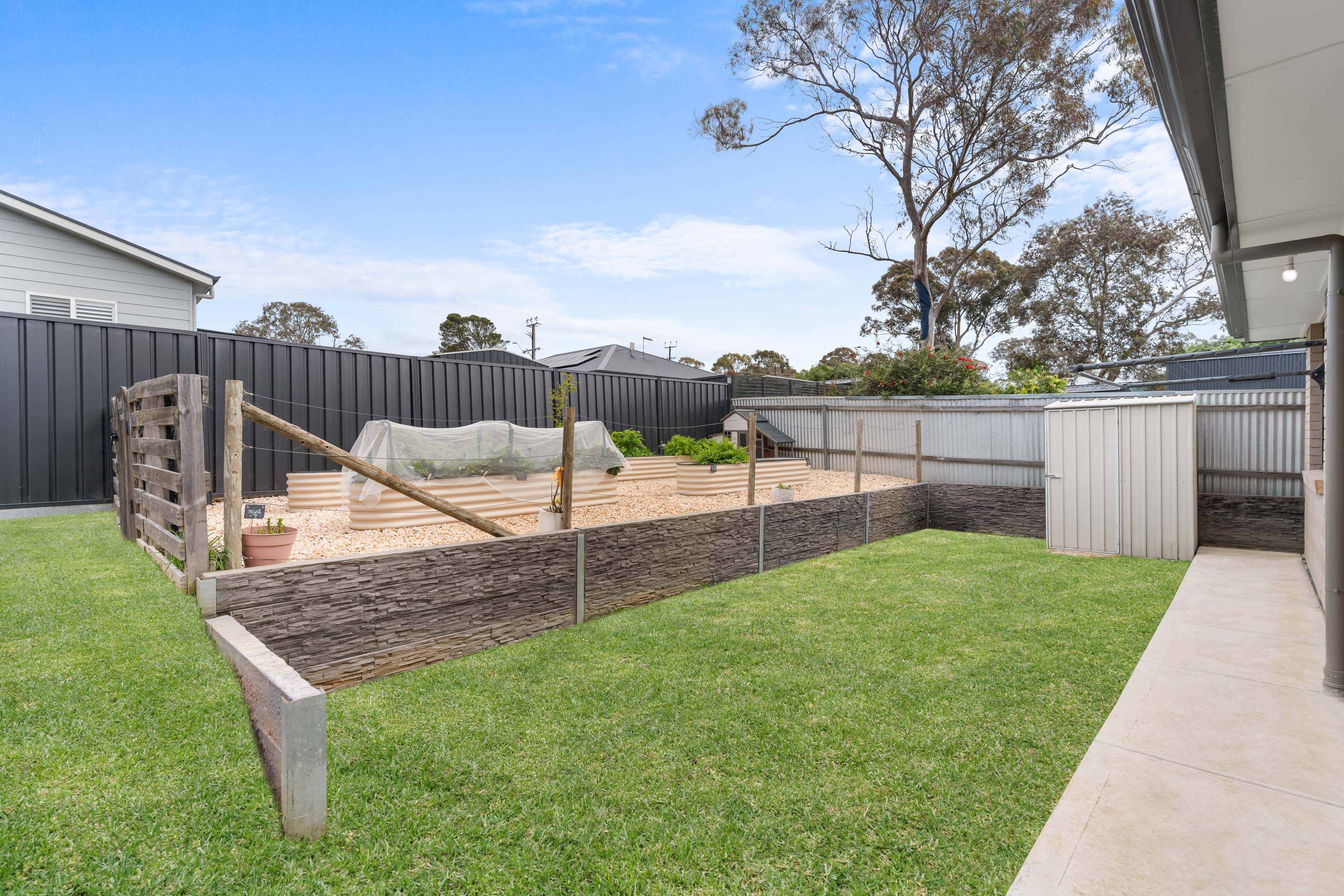 10 Inverbrackie Close — photo 19 of 20