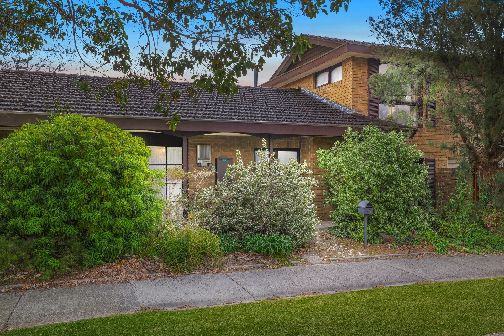 97 Lemont Avenue, Mount Waverley, VIC 3149