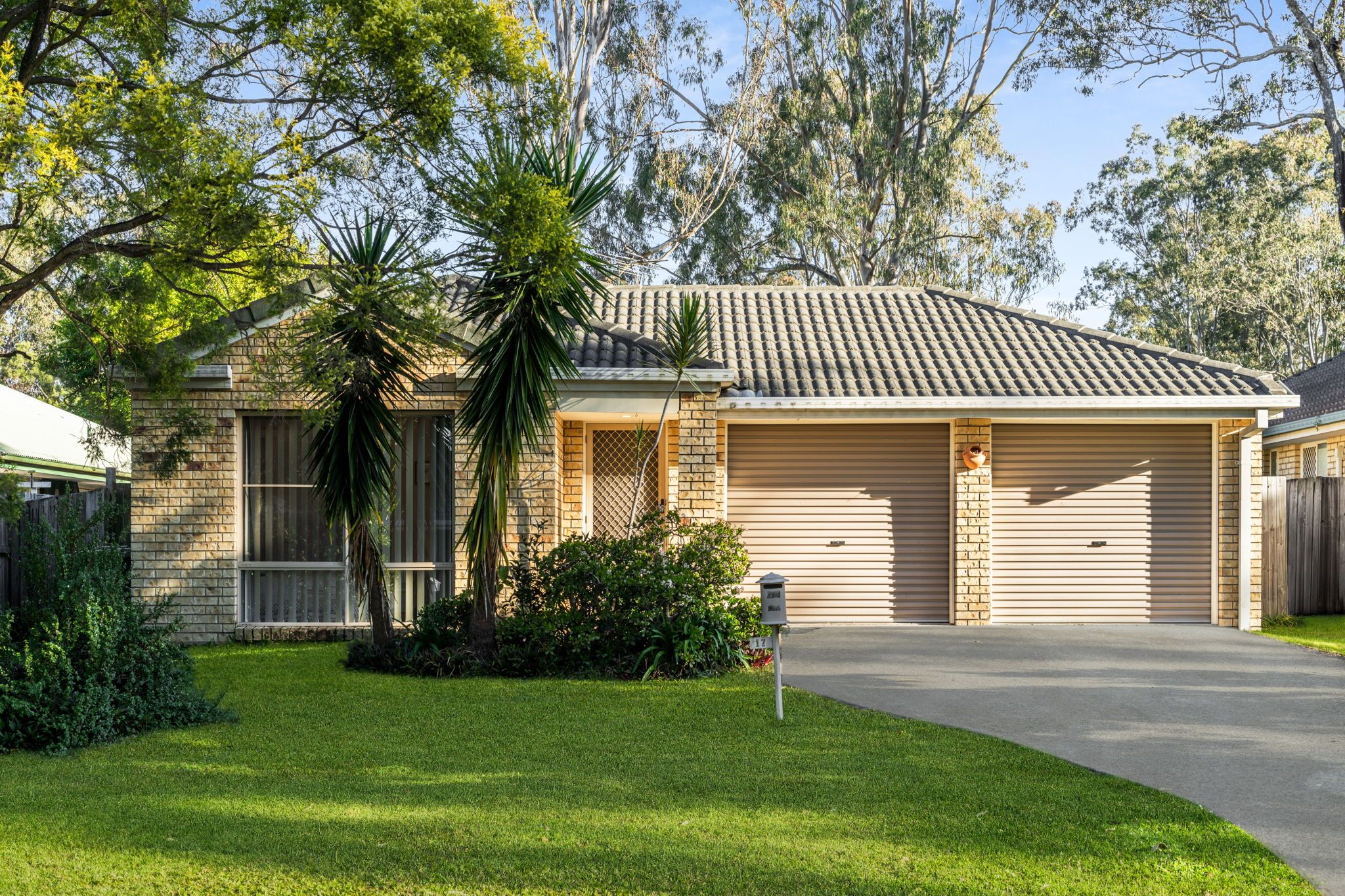 17 Dunbarton Lane, Bethania, QLD 4205