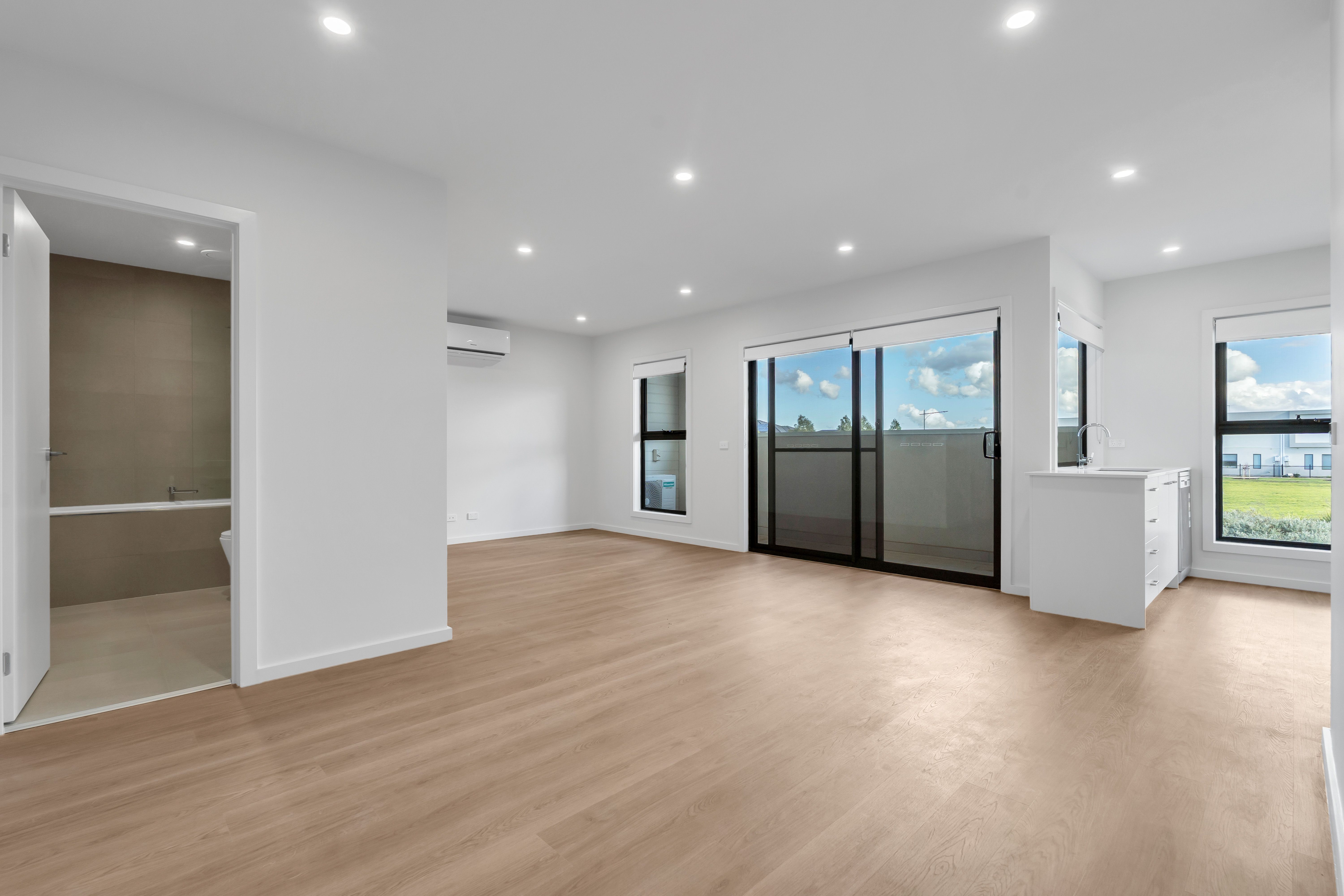 2/39 Boxer Drive, Wyndham Vale, VIC 3024