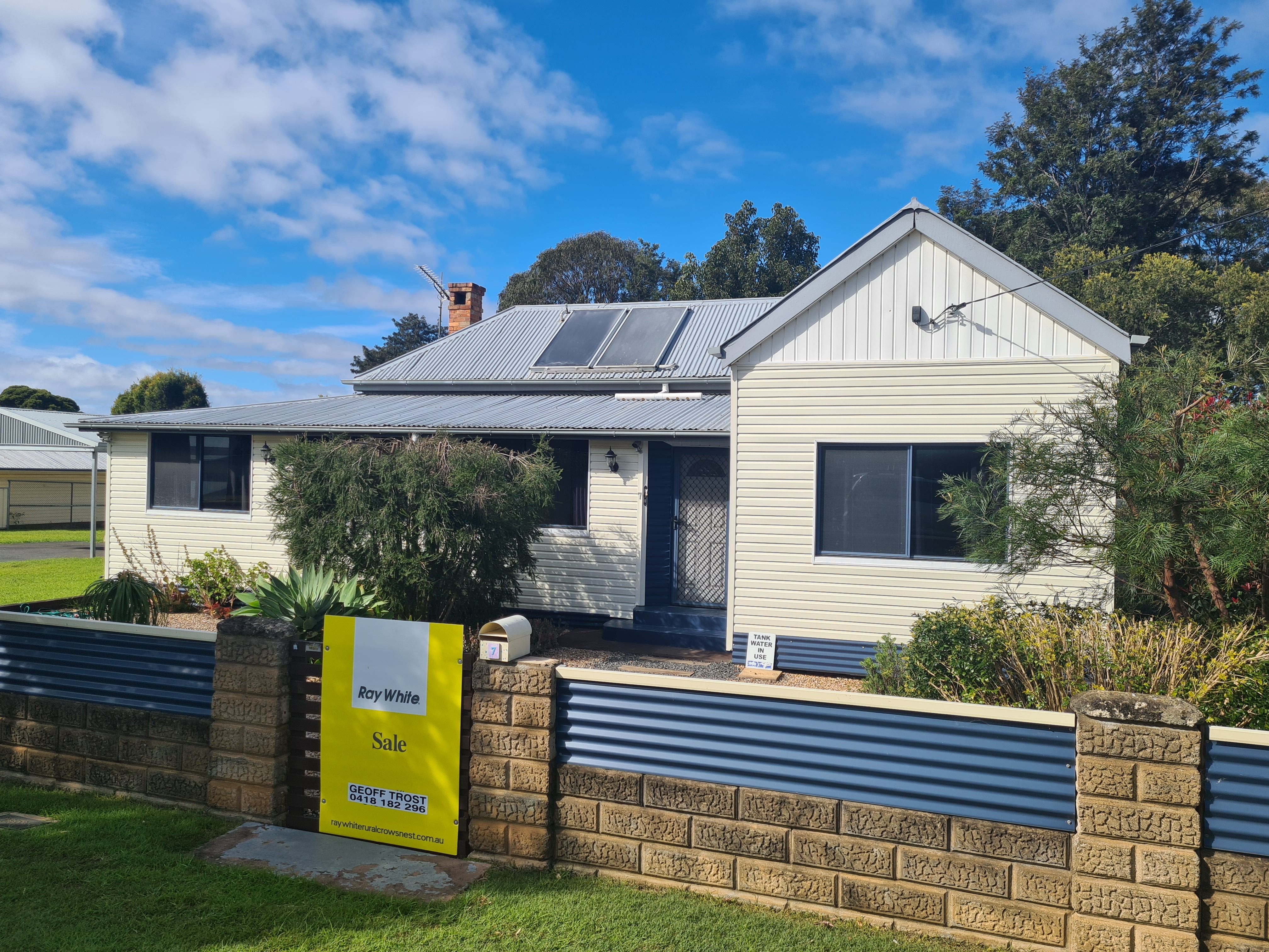 7 Nolan Street, Crows Nest QLD 4355