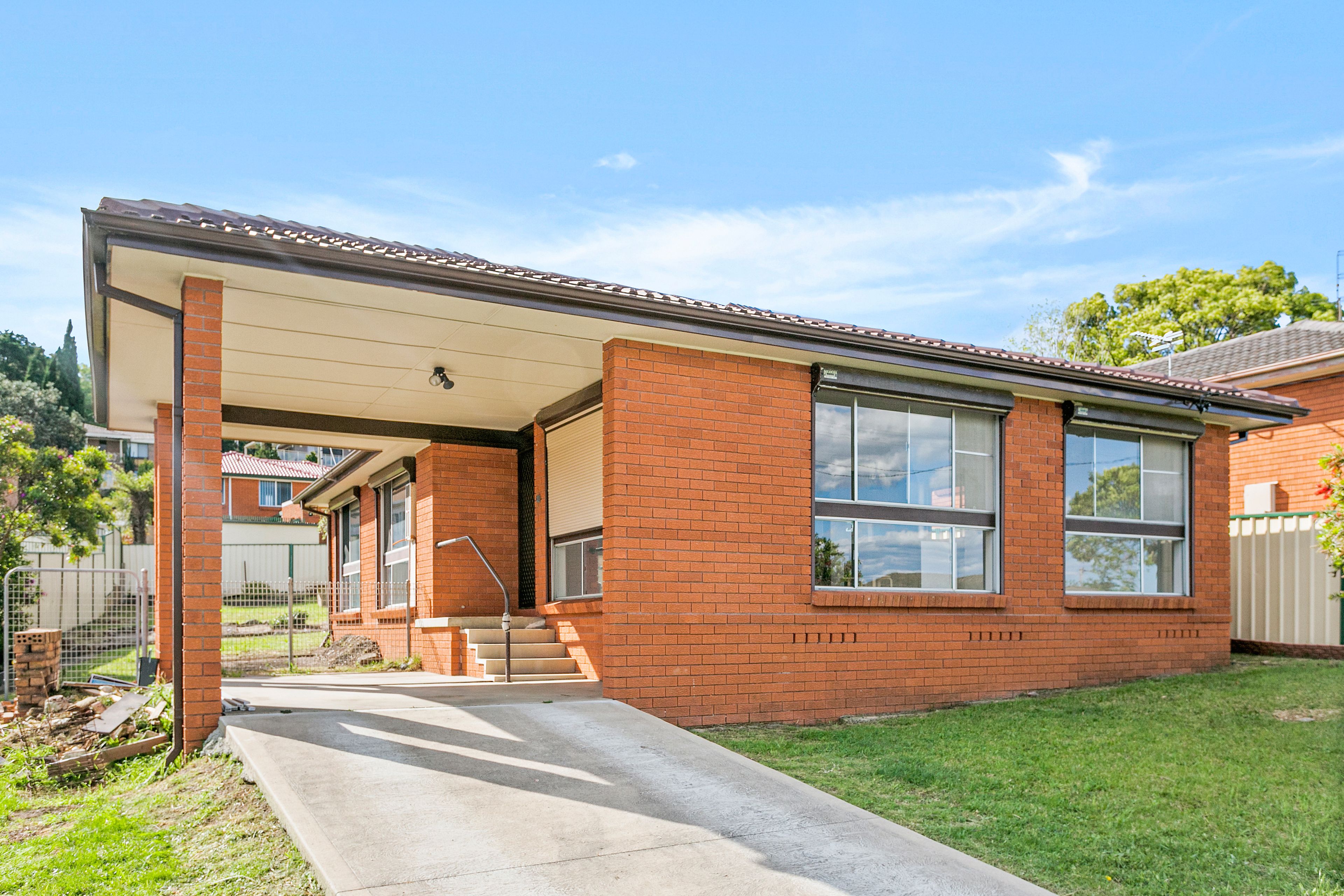 28 Armstrong Avenue, Mount Warrigal, NSW 2528