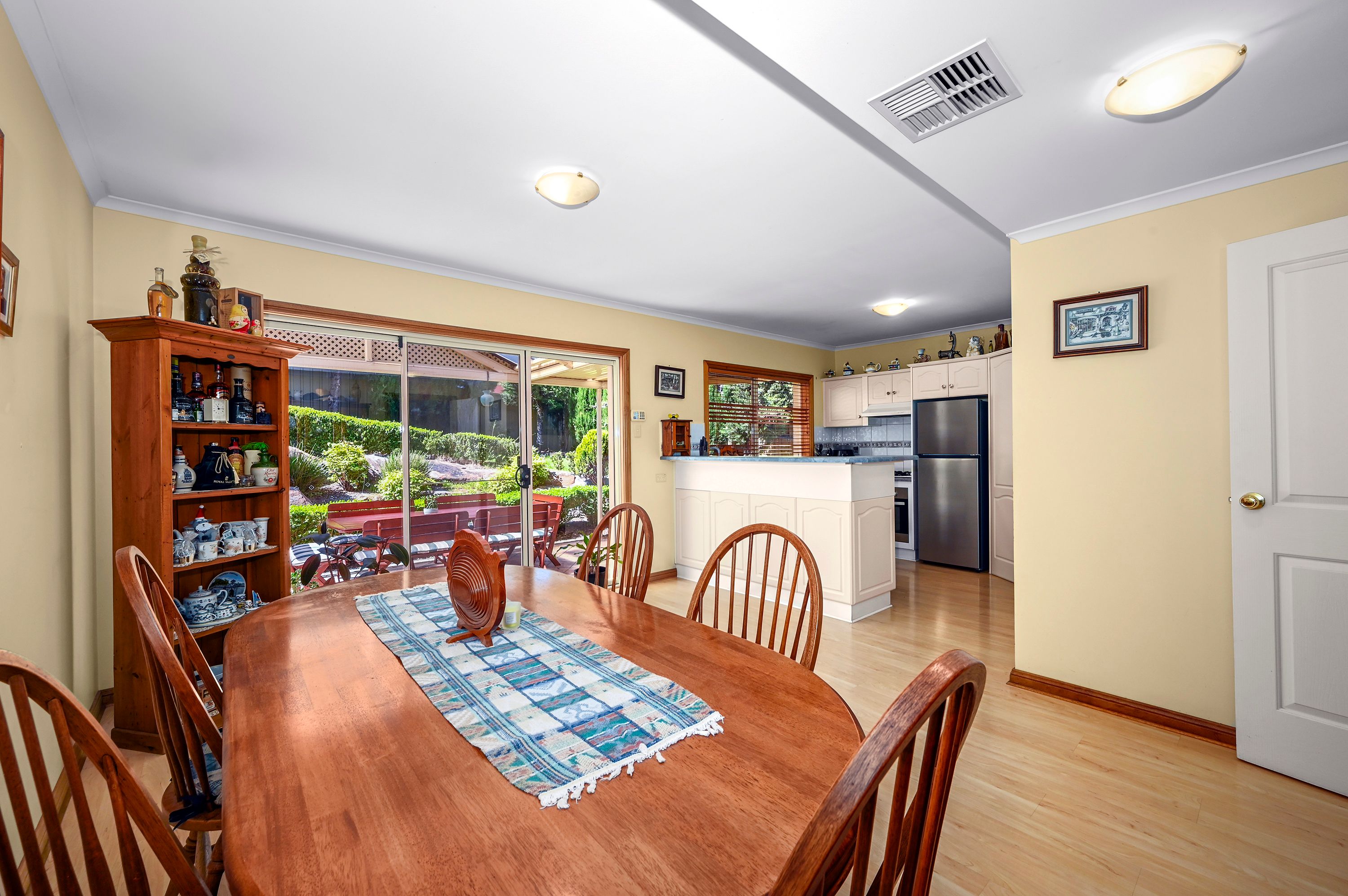 9b St Vincent Close — photo 7 of 26