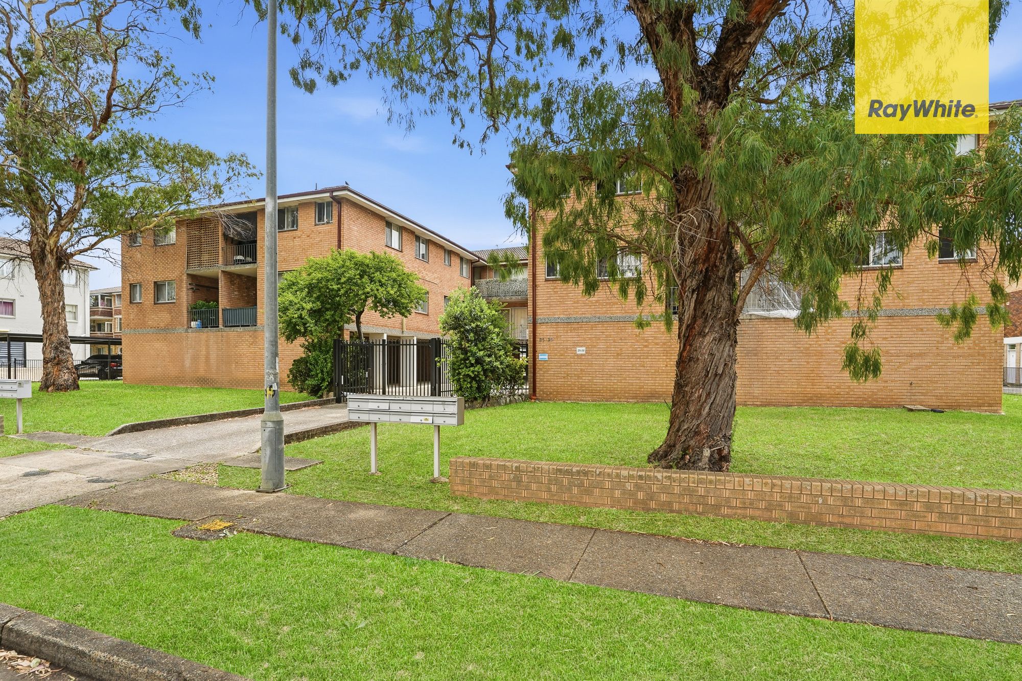 8/25 Cambridge Street, Merrylands, NSW 2160