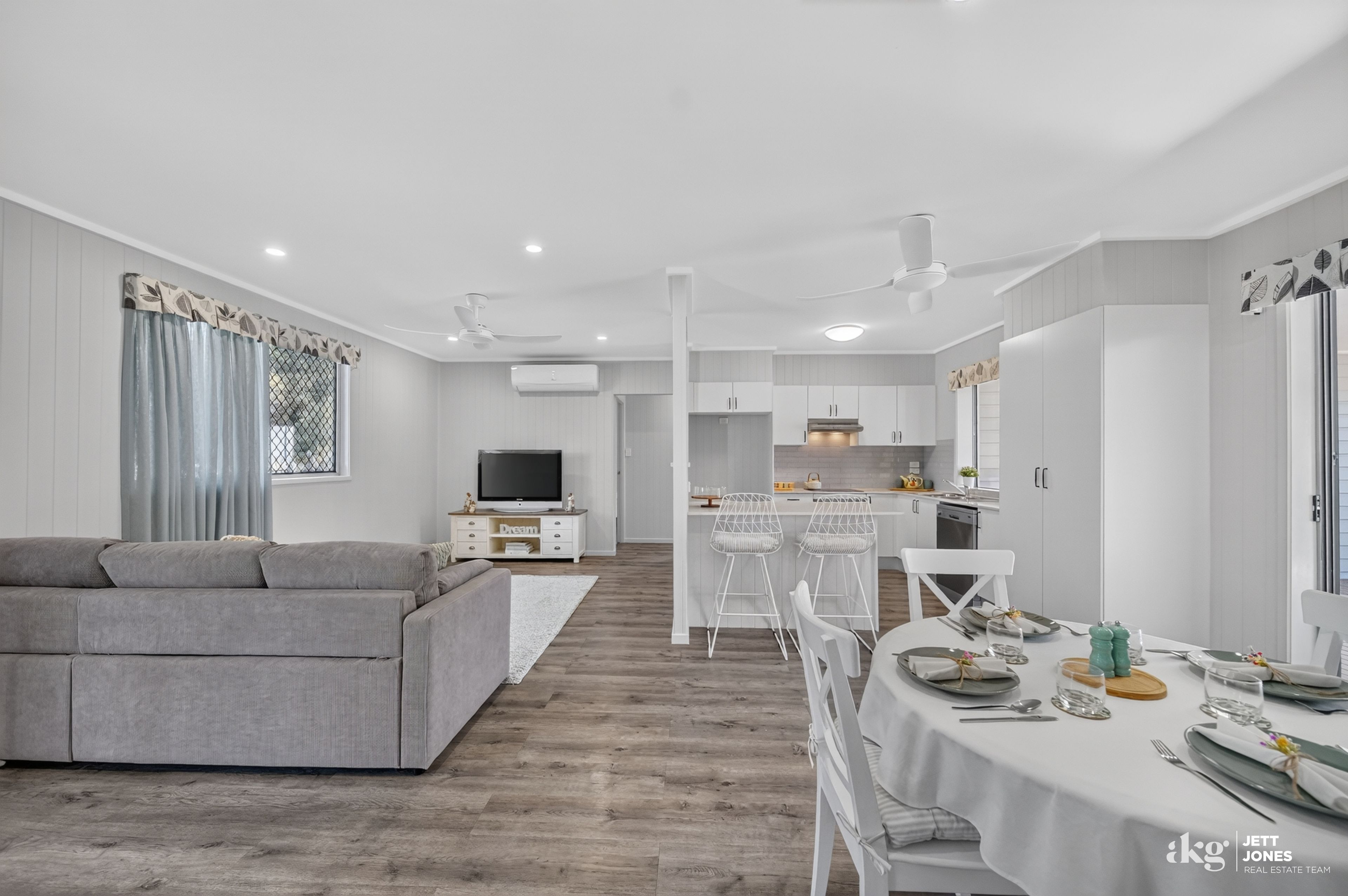 20-28 Riverina Court — photo 6 of 30