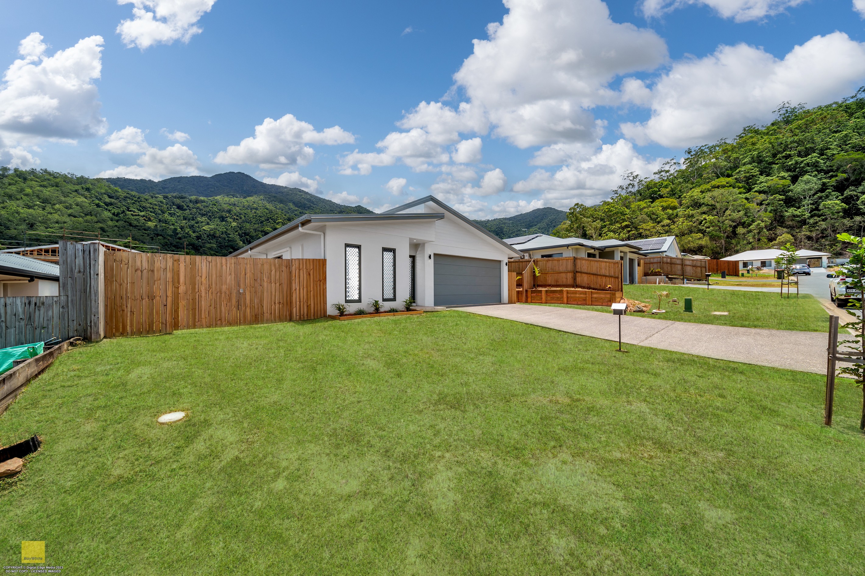 38 Lacebark Crescent, Bentley Park, QLD 4869