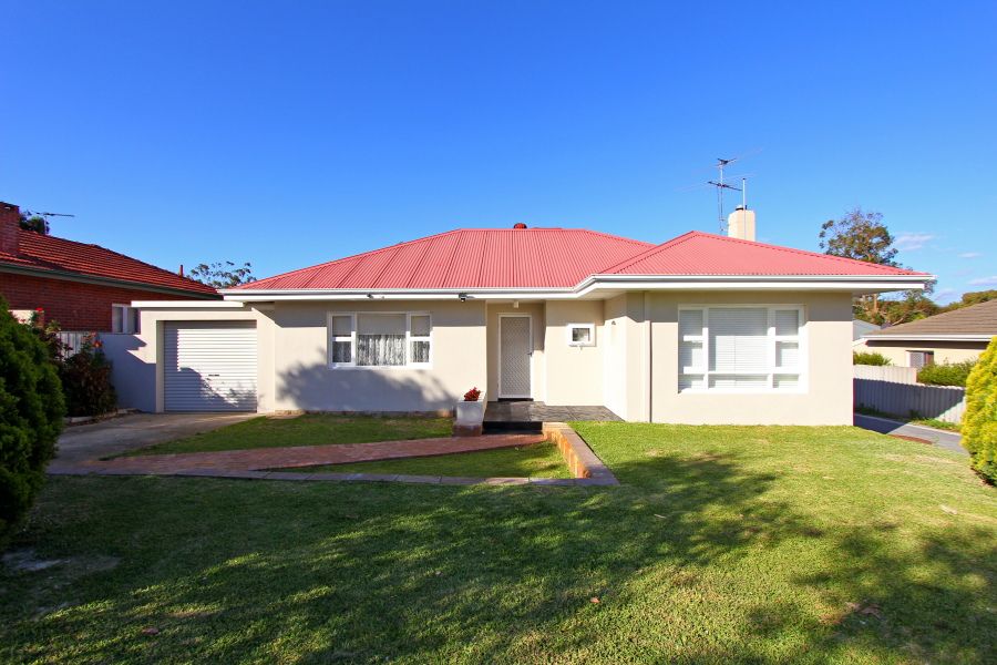 15 Martin Avenue, Rivervale, WA 6103