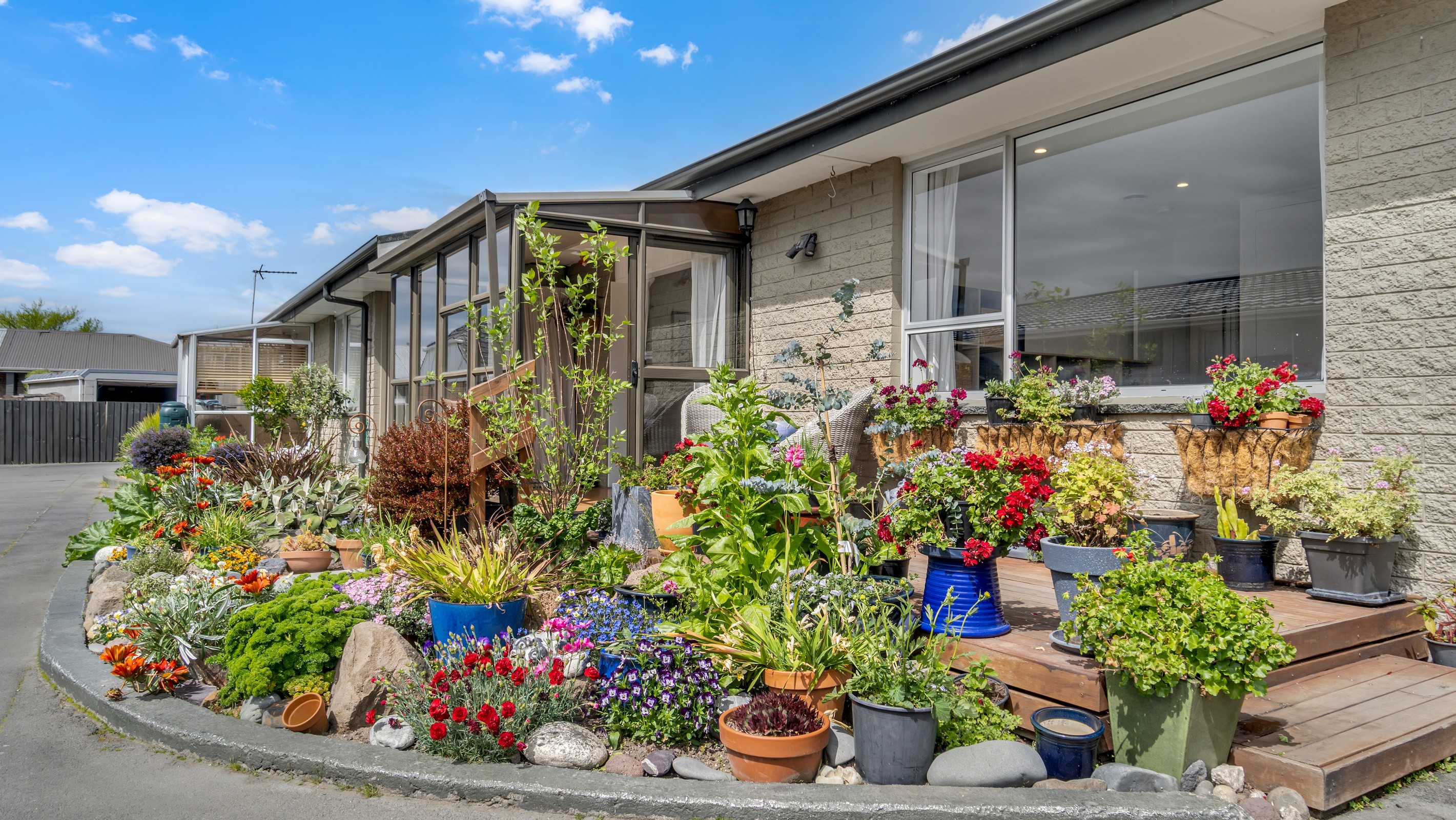 2/17 Edgeware Road, St Albans, Christchurch City