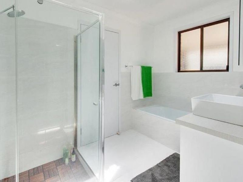 20 W G Hayden Drive, Collingwood Park, QLD 4301