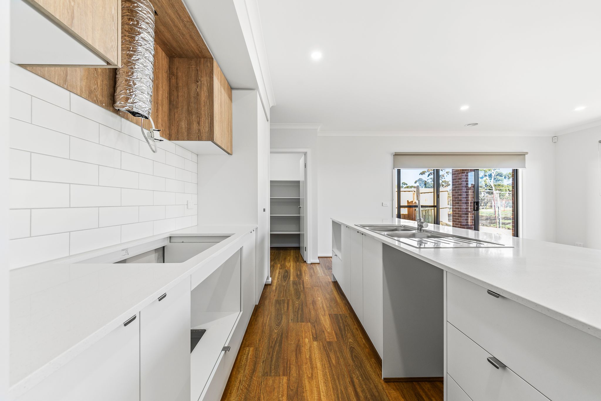 28 Vizzini Street, Cranbourne East, VIC 3977