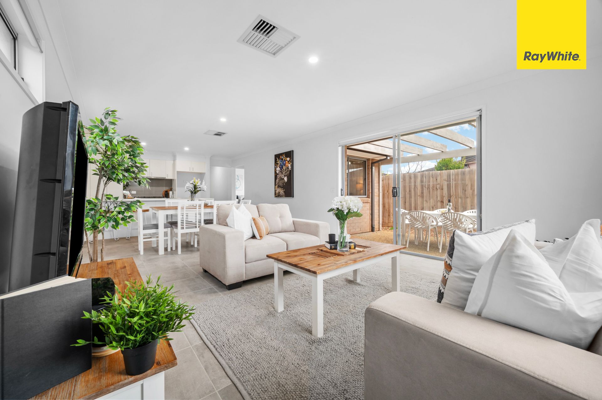 3 Norwood Avenue, WEIR VIEWS, VIC 3338 Sold House Ray White Melton