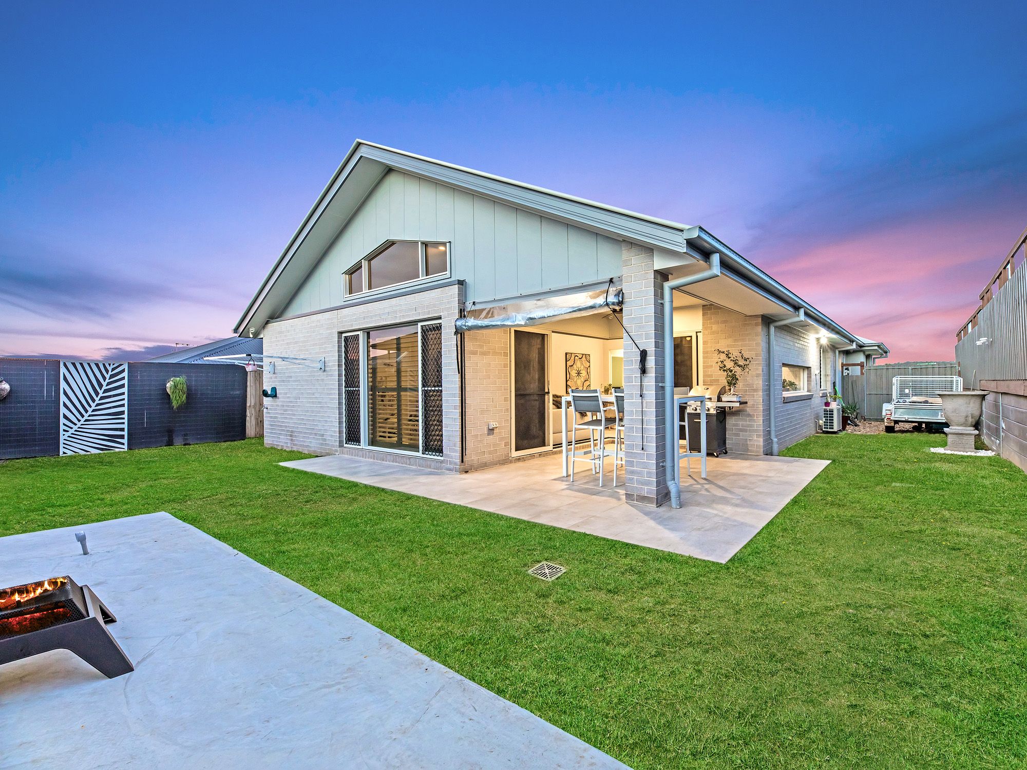 2 Bladensburg Street, South Ripley, QLD 4306