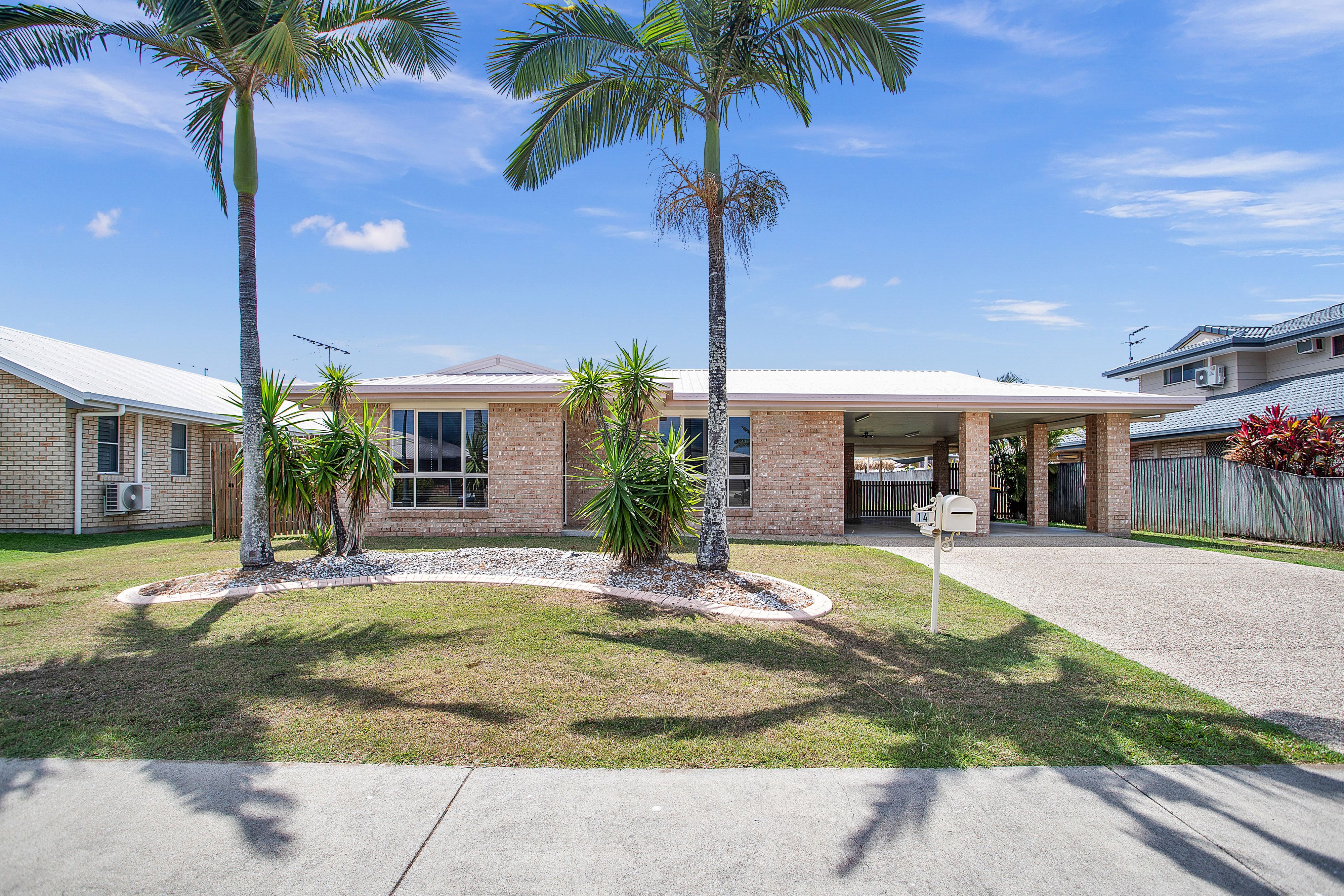 14 Caledonian Drive, Beaconsfield QLD 4740