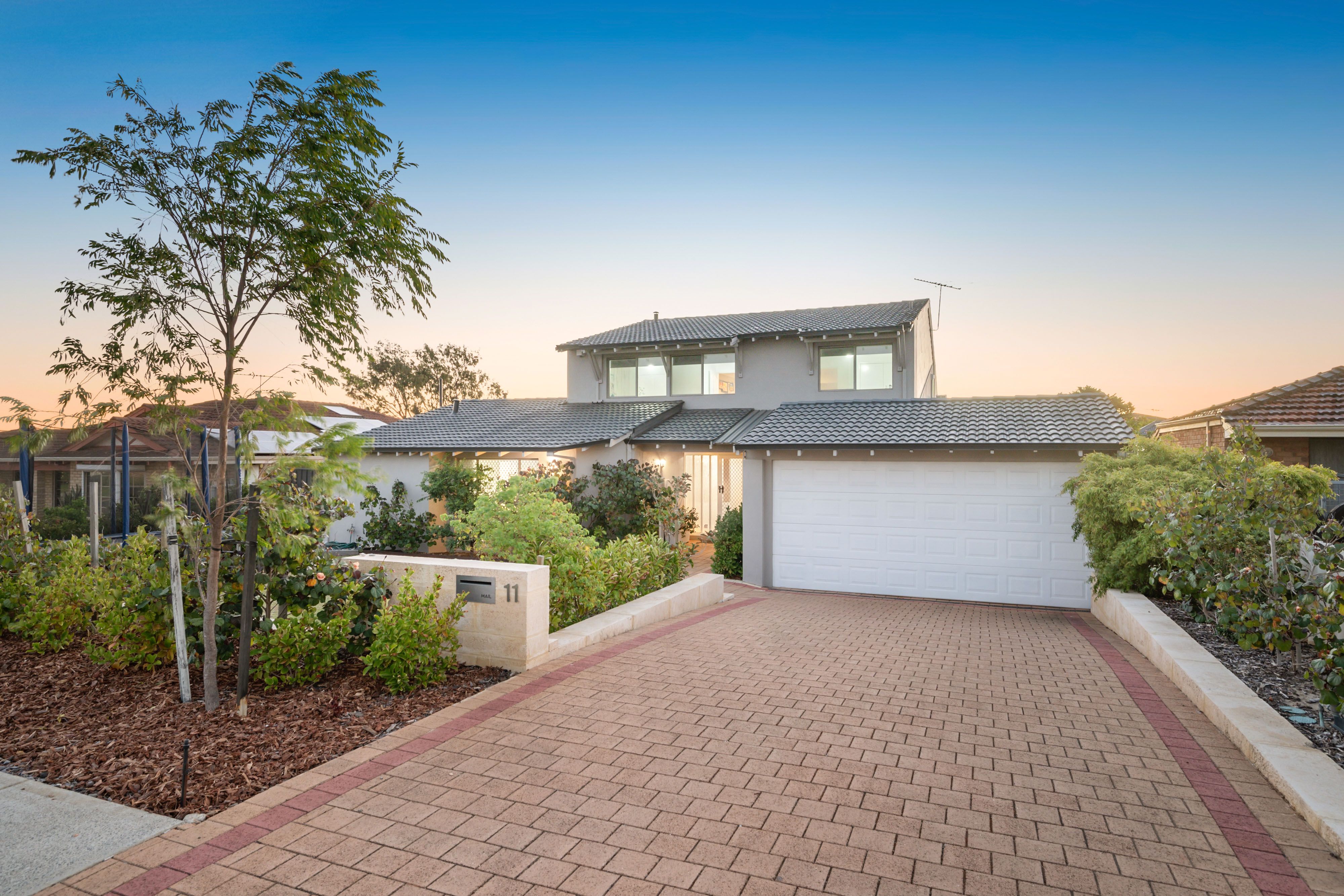 11 Biscay Road, Sorrento WA 6020