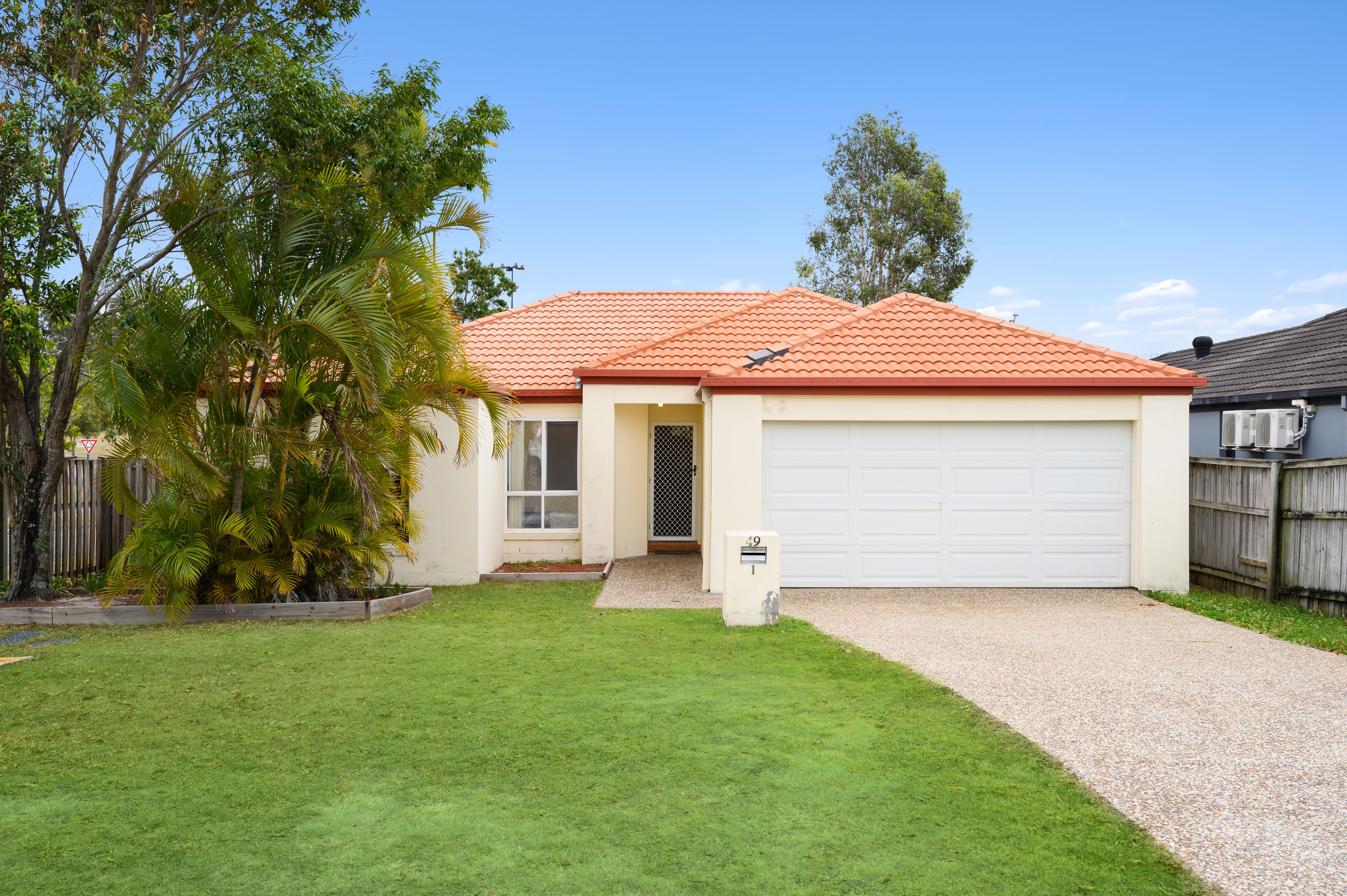49 Murchison Street, Pacific Pines, QLD 4211