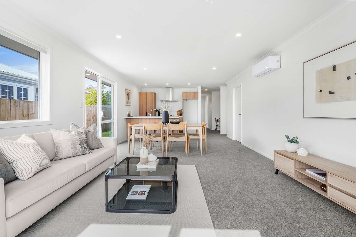 6 Vicarage Lane photo 9