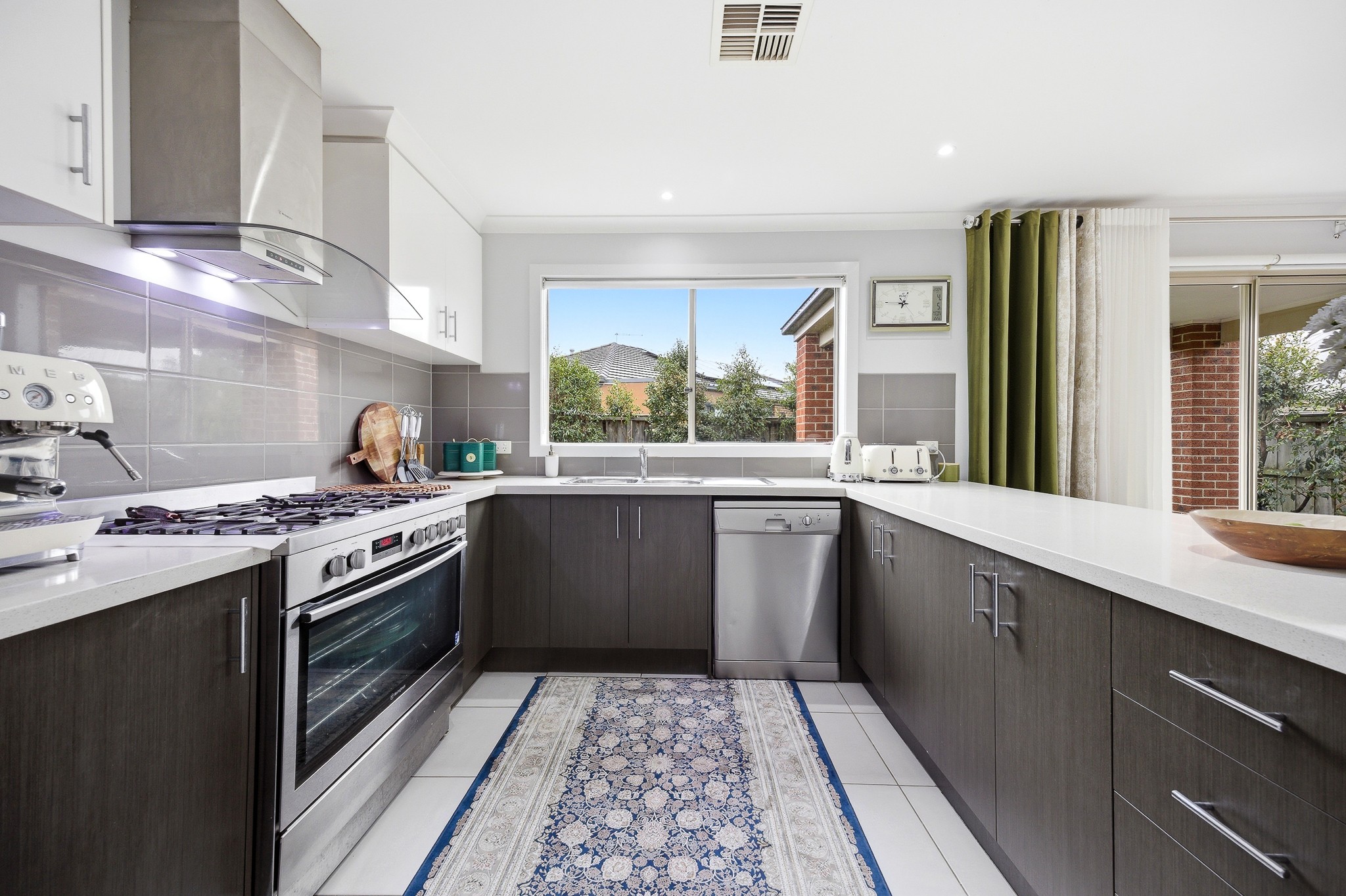 14 Freshfields Drive, Cranbourne North, VIC 3977