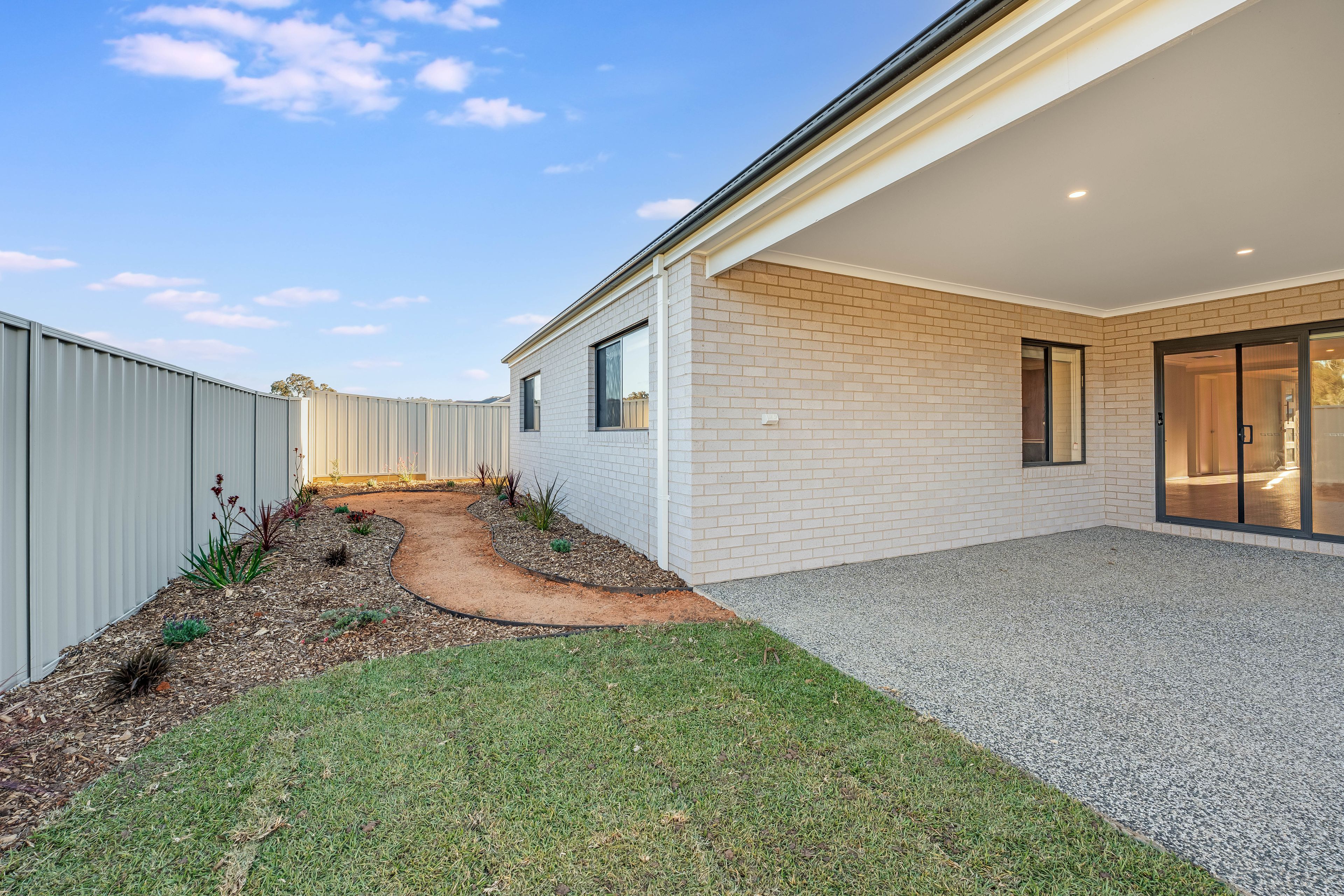 21 Chandler Street — photo 26 of 30