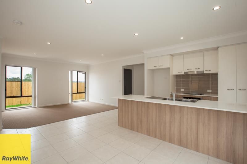 36 Essington Mews, Leichhardt, QLD 4305