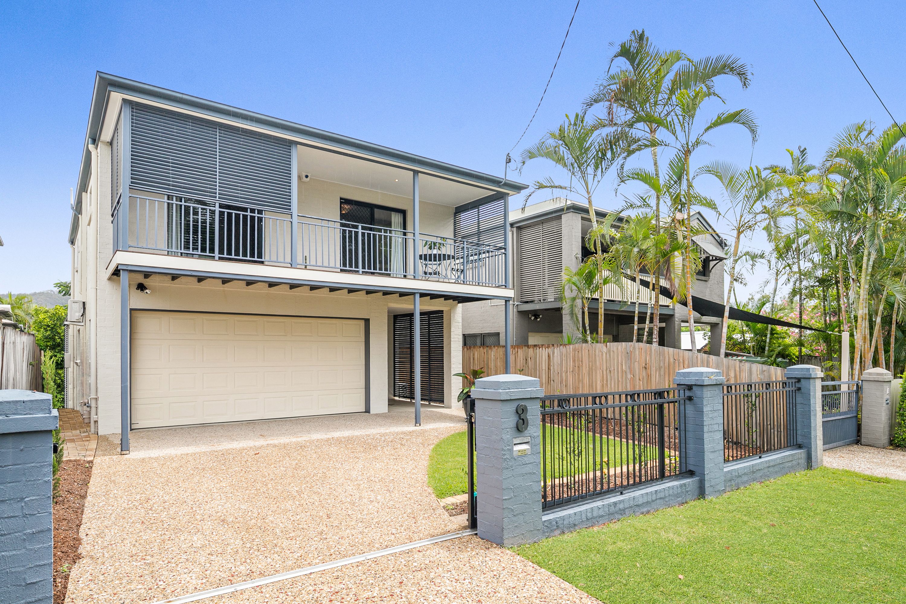 3 Isles Road, Indooroopilly QLD 4068