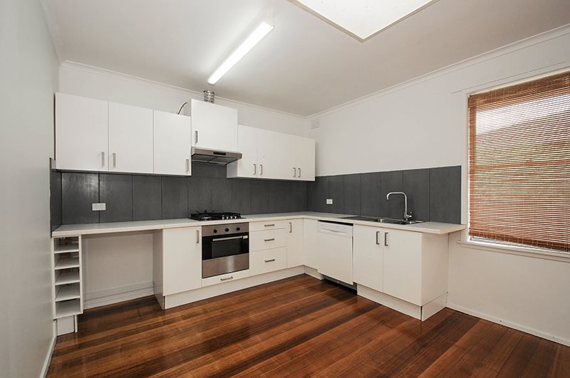 1 Aleppo Crescent, Frankston North, VIC 3200