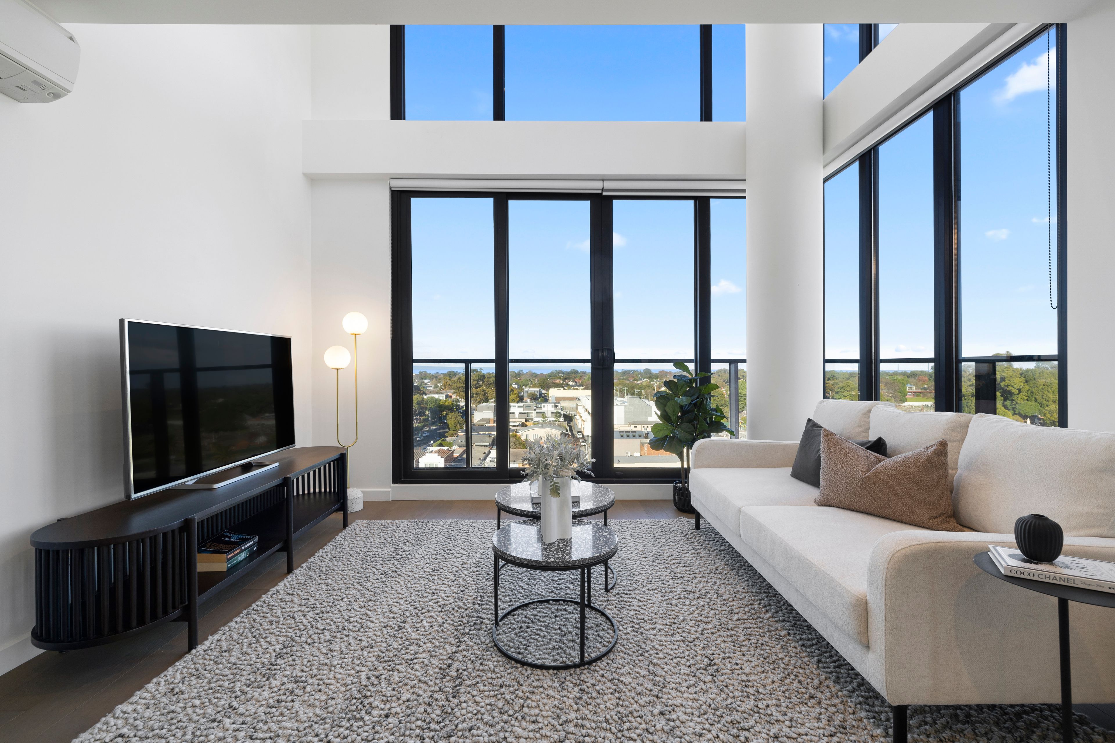 910/6 Railway Road, Cheltenham, VIC 3192