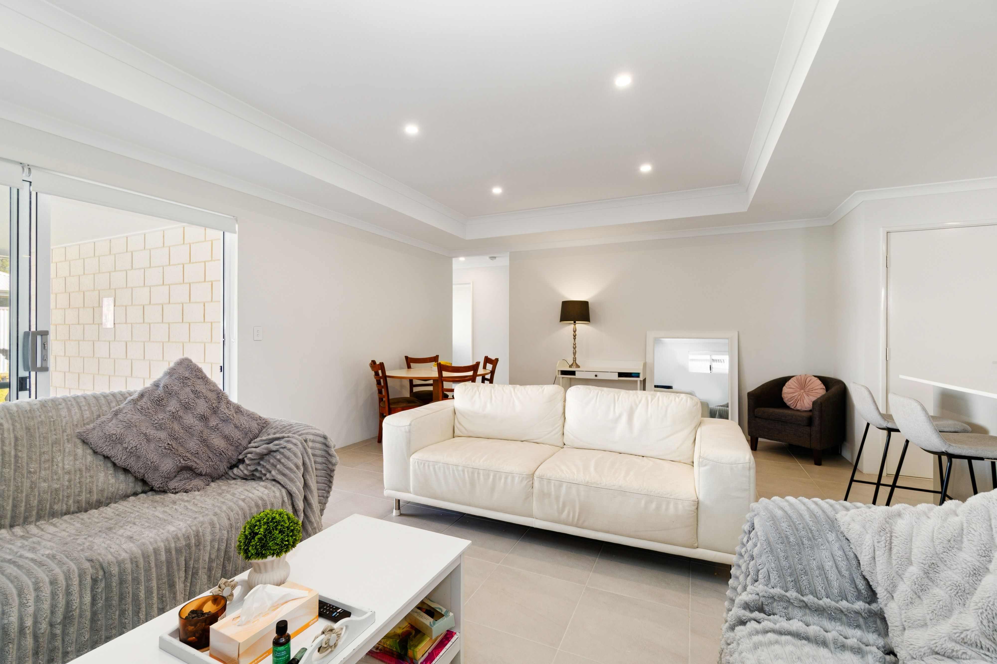 38 Jurien Avenue — photo 8 of 30
