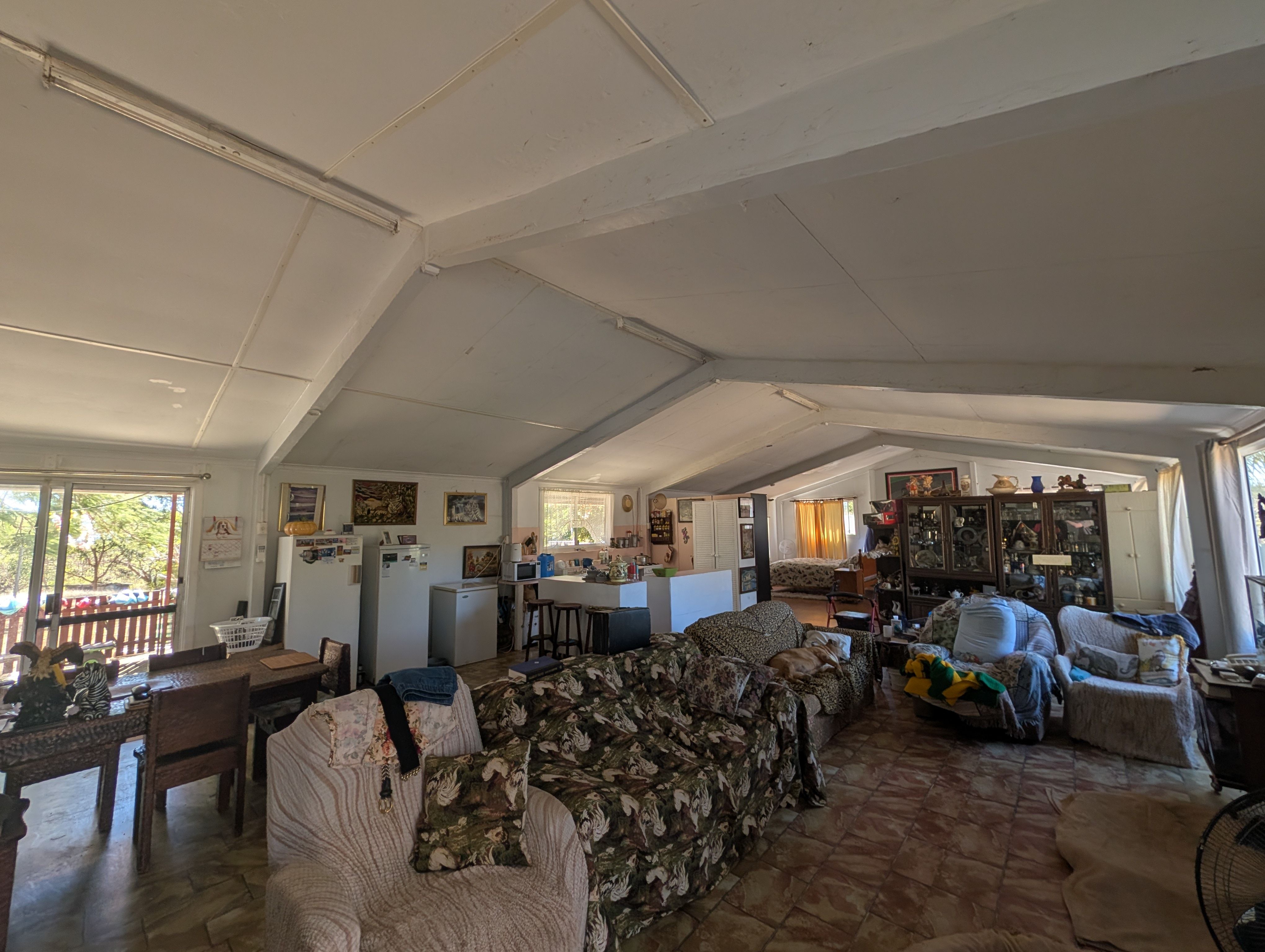 129 Vaughan Road — photo 8 of 17