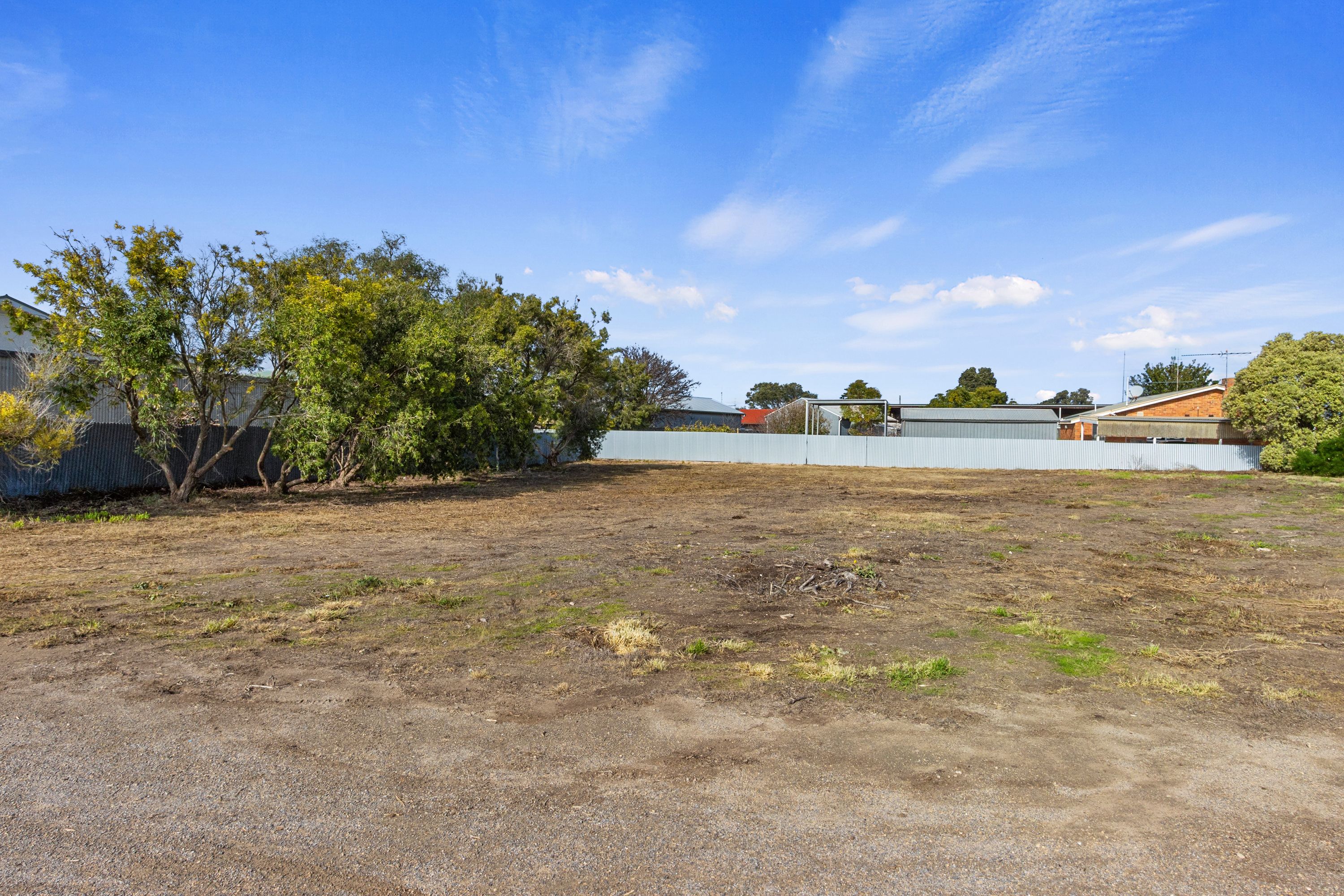 36-38 Minlaton Road — photo 4 of 8