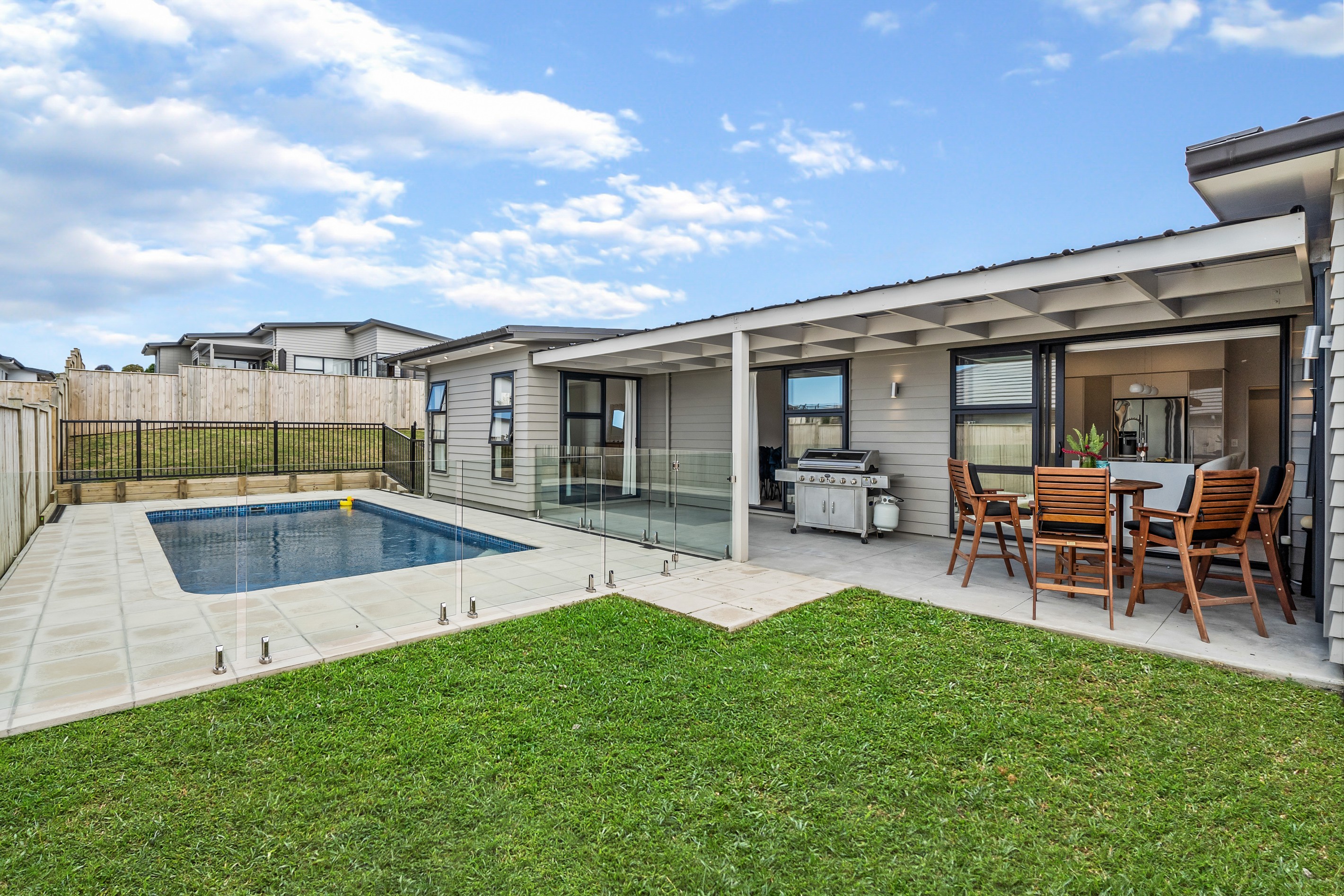 21 Mahutonga Avenue, Beachlands, Manukau City