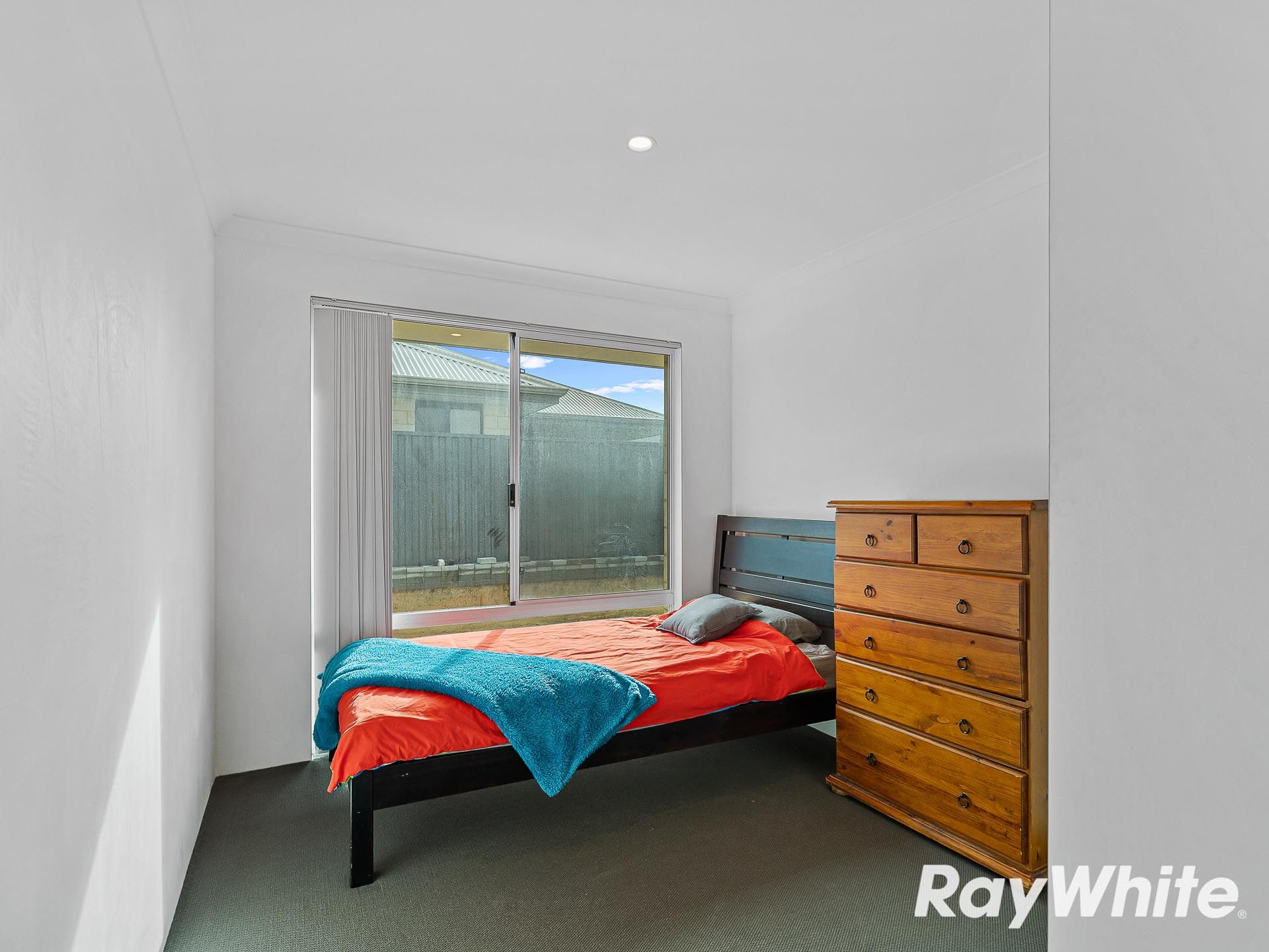10 Pennina Grove — photo 10 of 17