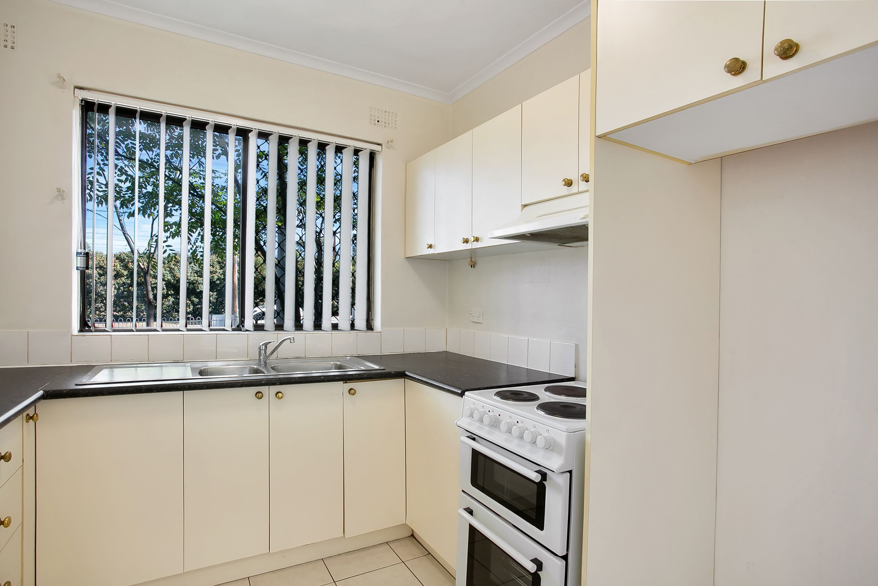 2/56 Park Avenue, Kingswood, NSW 2747