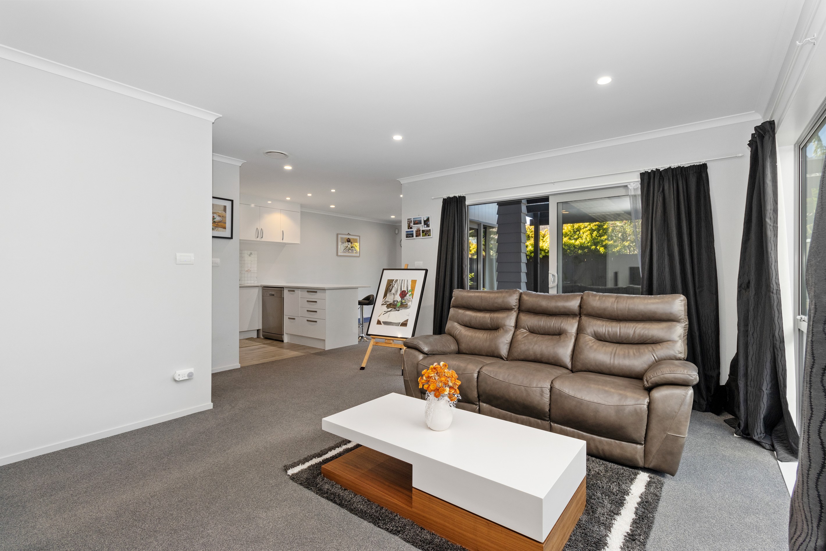 2/11 Crosher Place, Silverdale, Hamilton City