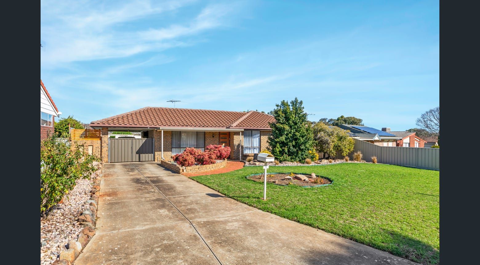 5 London Court, Craigmore, SA 5114