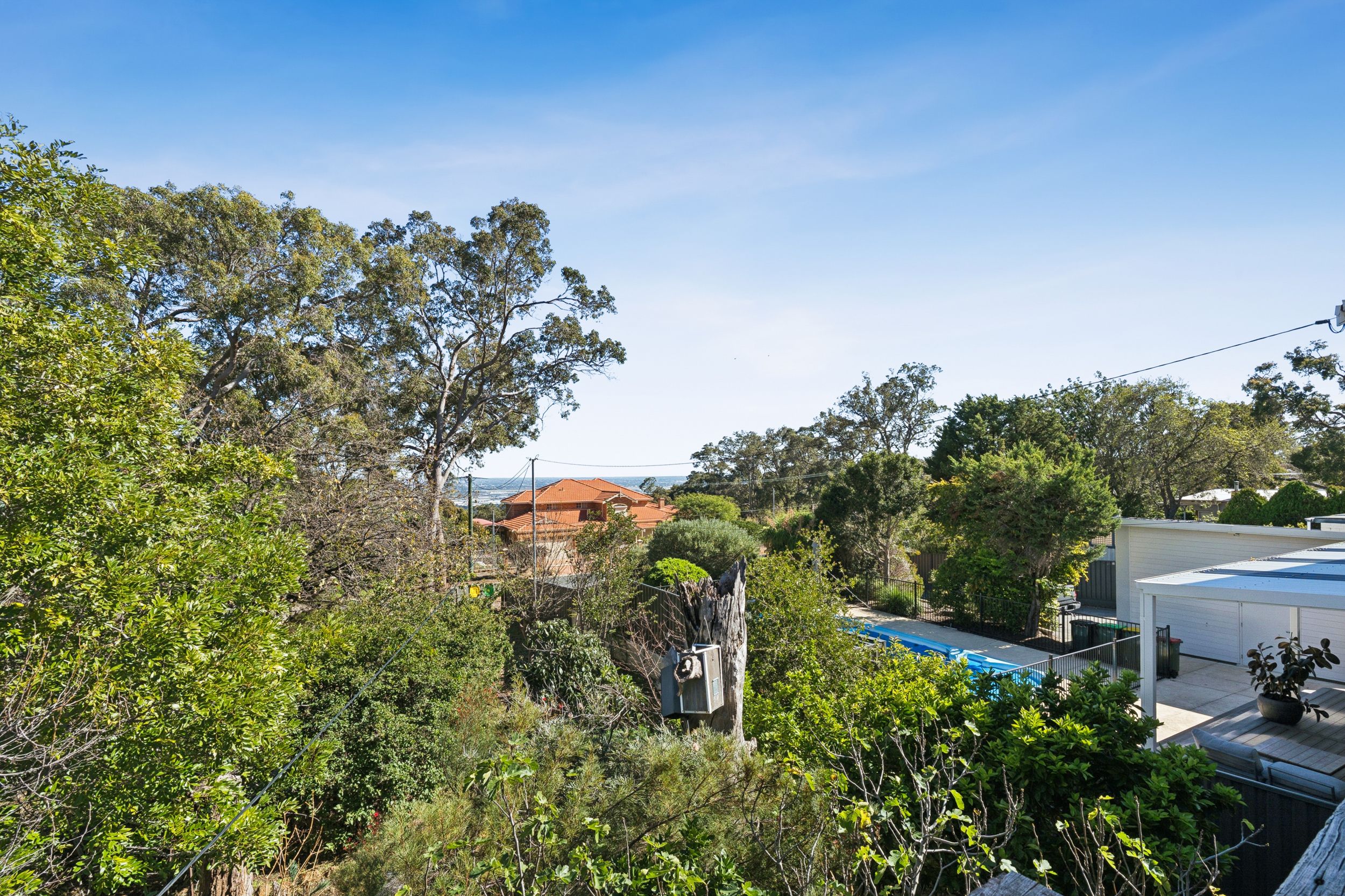 25 Walbeck Road, Kalamunda, WA 6076