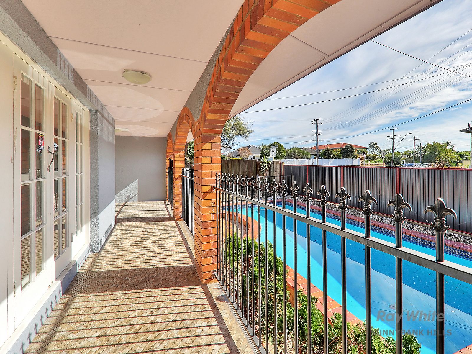 42 Lorinya Street, Mansfield, QLD 4122