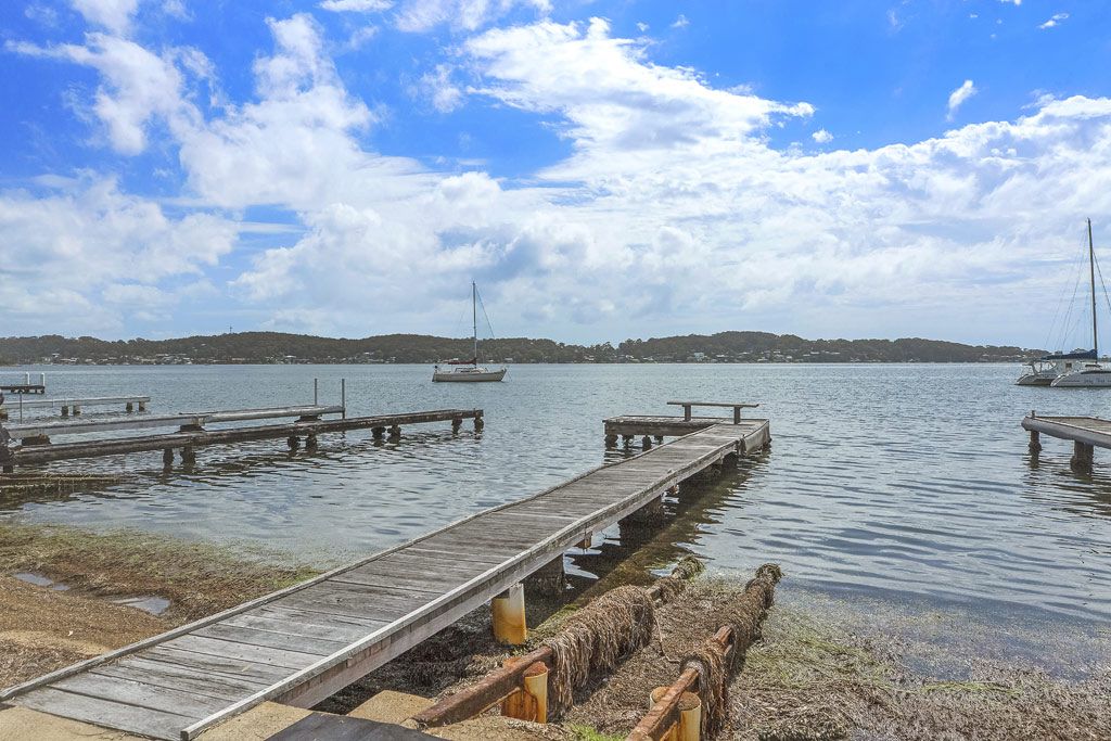 95 Fishing Point Road, Fishing Point, NSW 2283