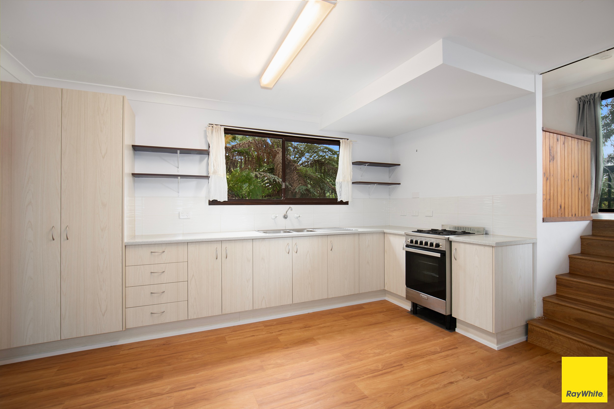 18 Beech Street, Dorrigo, NSW 2453