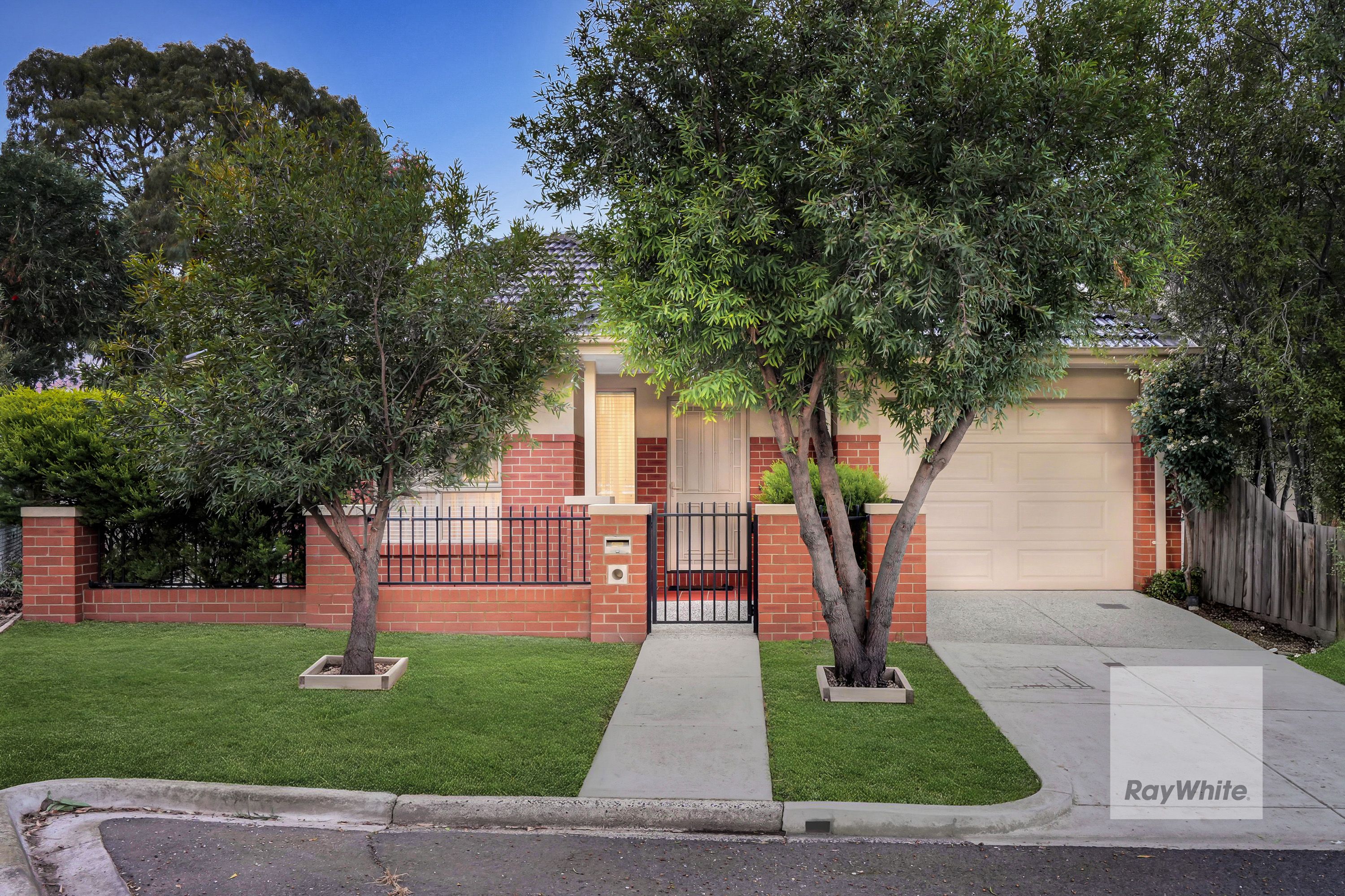8 Grace Street, Essendon North, VIC 3041
