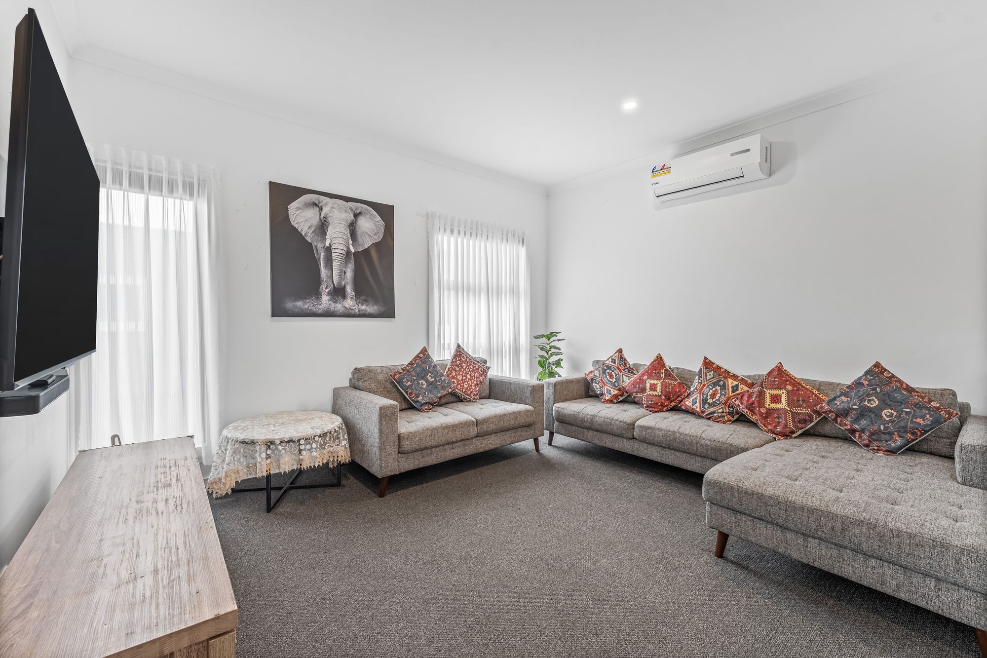 45 Nugget Way, Cranbourne East, VIC 3977