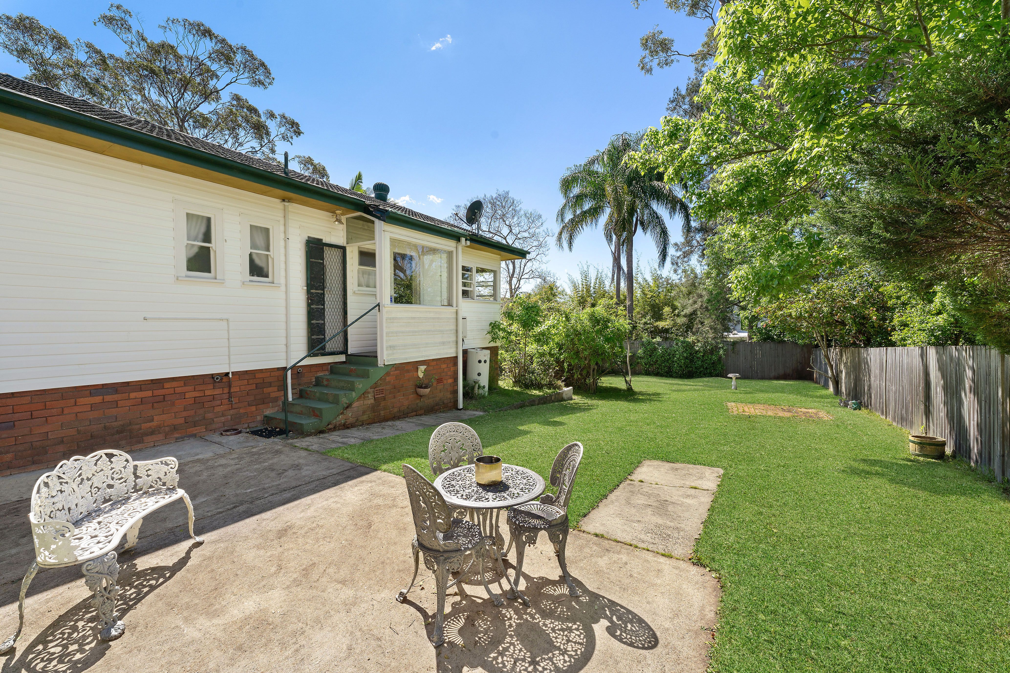 60 Kiparra Street, West Pymble, NSW 2073