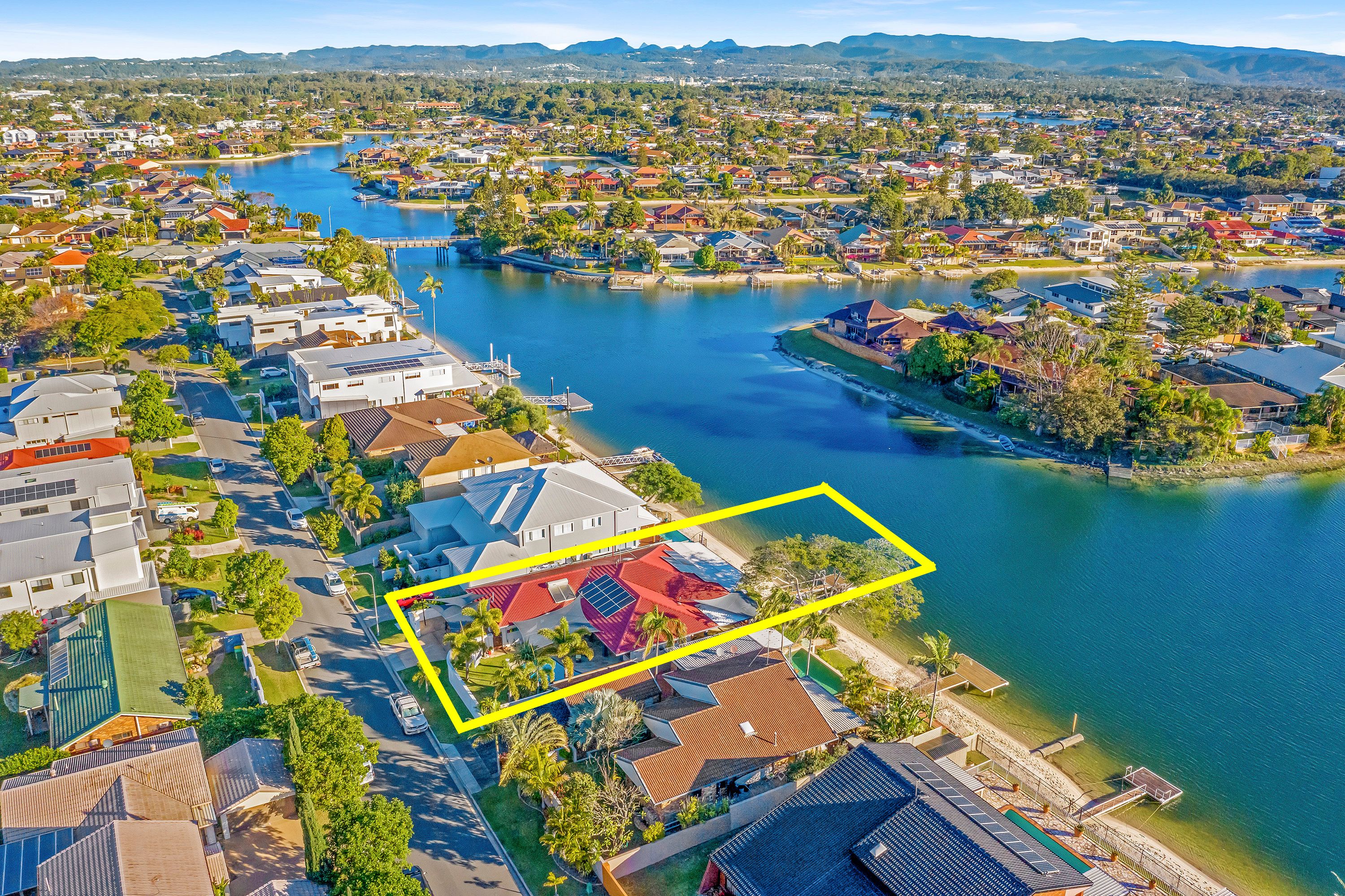 26 Avanti Street, Mermaid Waters, QLD 4218