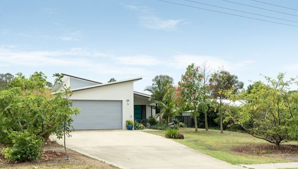 24 Corfield Street, Point Vernon, QLD 4655