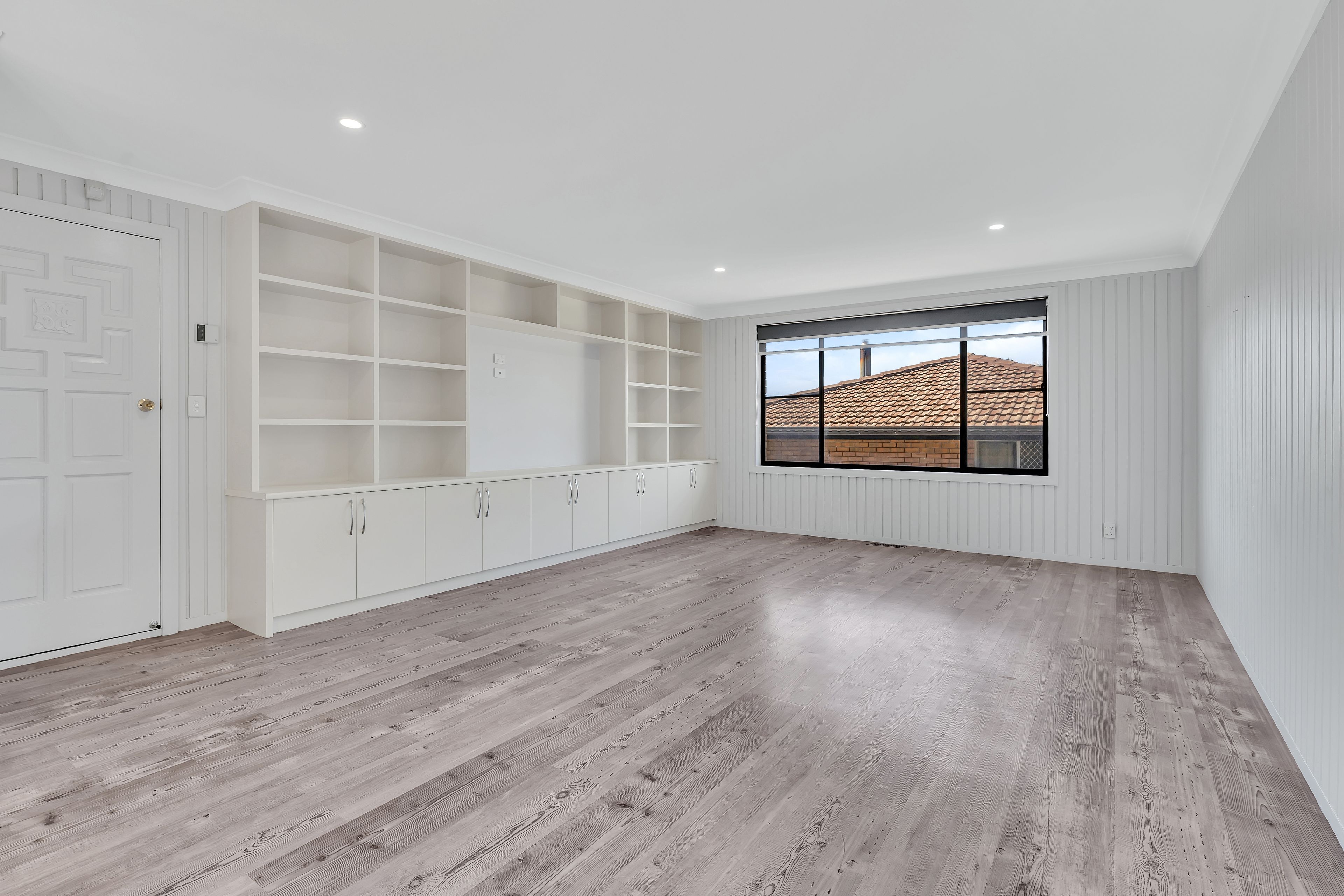 14 Richardson Avenue — photo 4 of 21