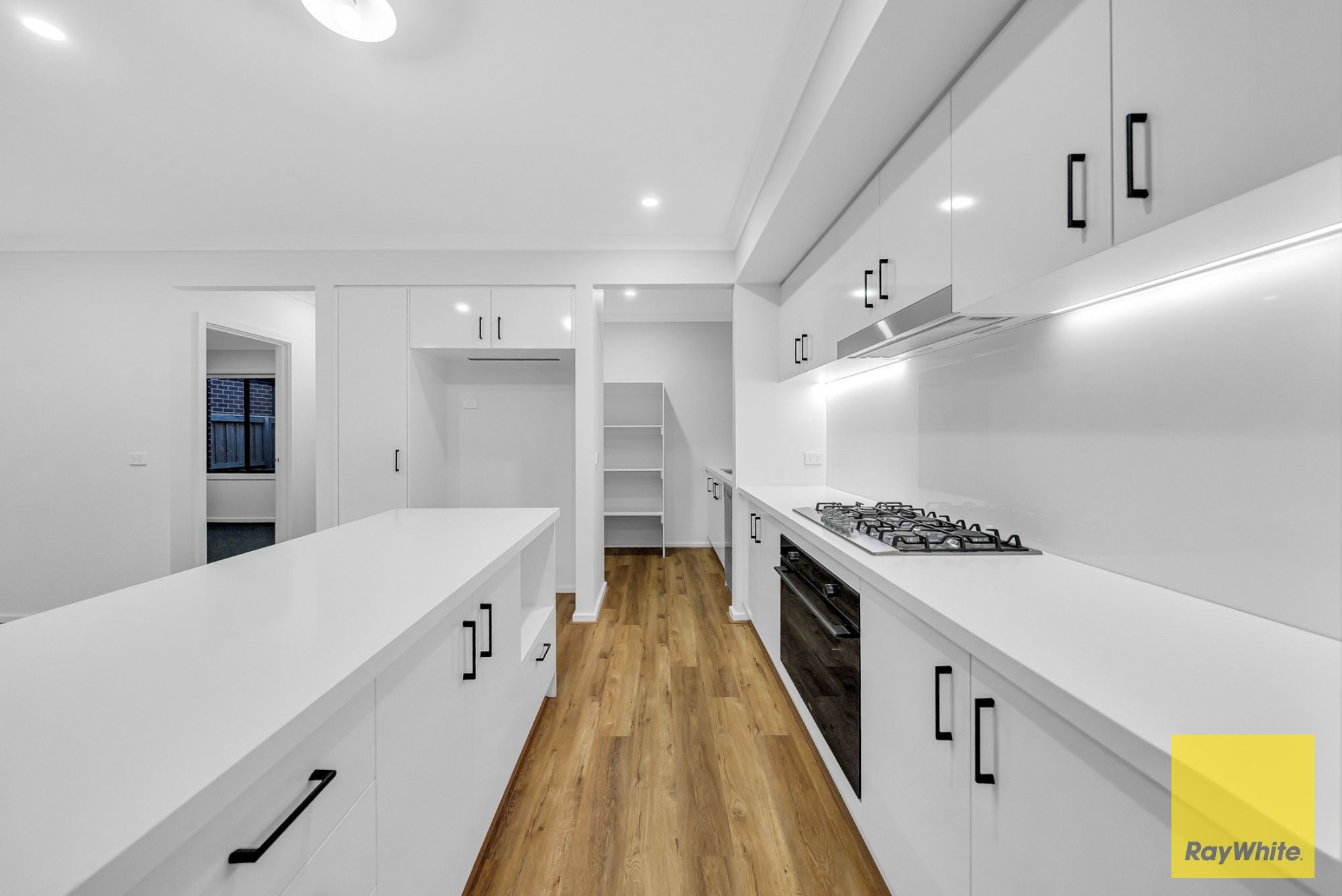 22 Timberland Drive — photo 11 of 16