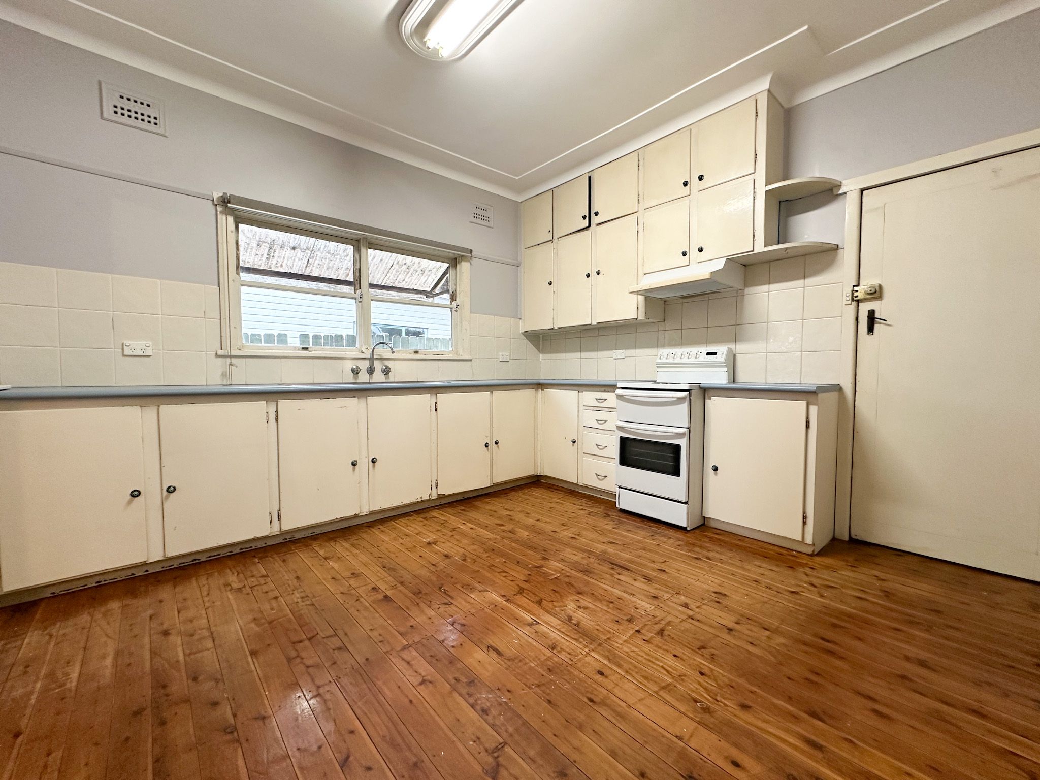 120 Derby Street, Penrith, NSW 2750